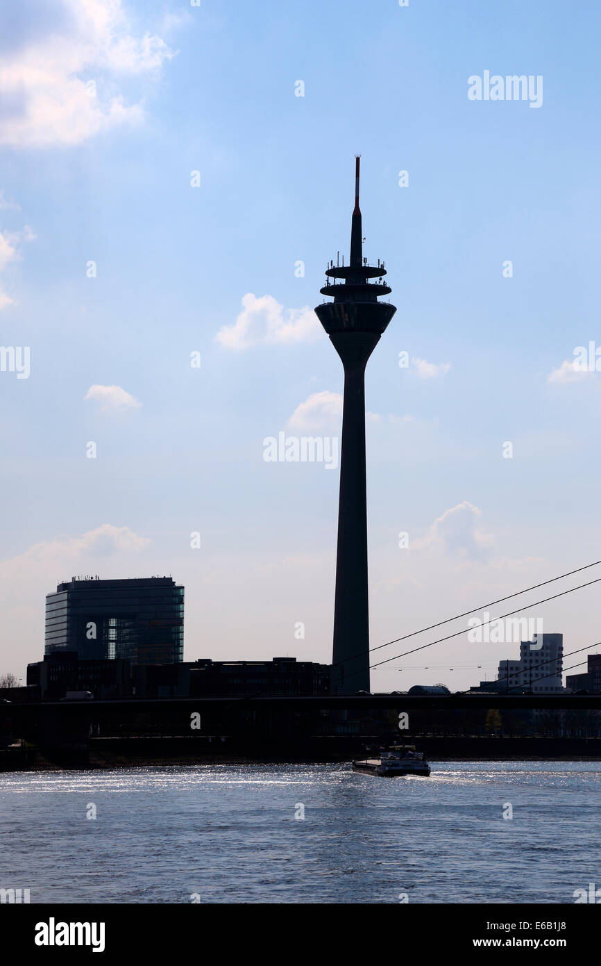 Düsseldorf Rhein Rheinturm Rhine tower Stockfoto