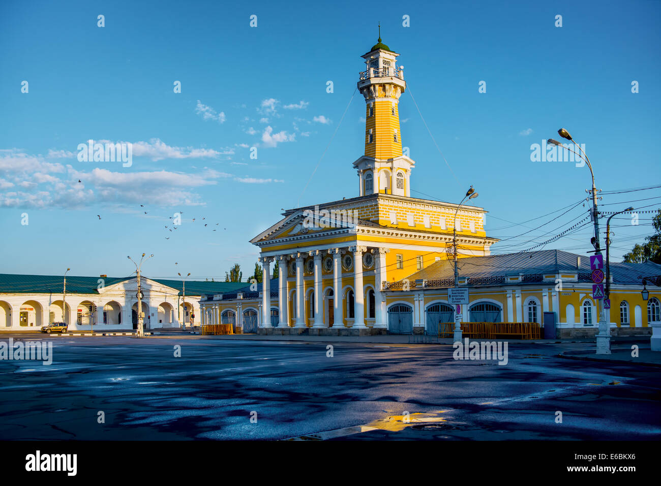 Die berühmten Feuerturm Gebäude in der Stadt Kostroma. Russland Stockfoto