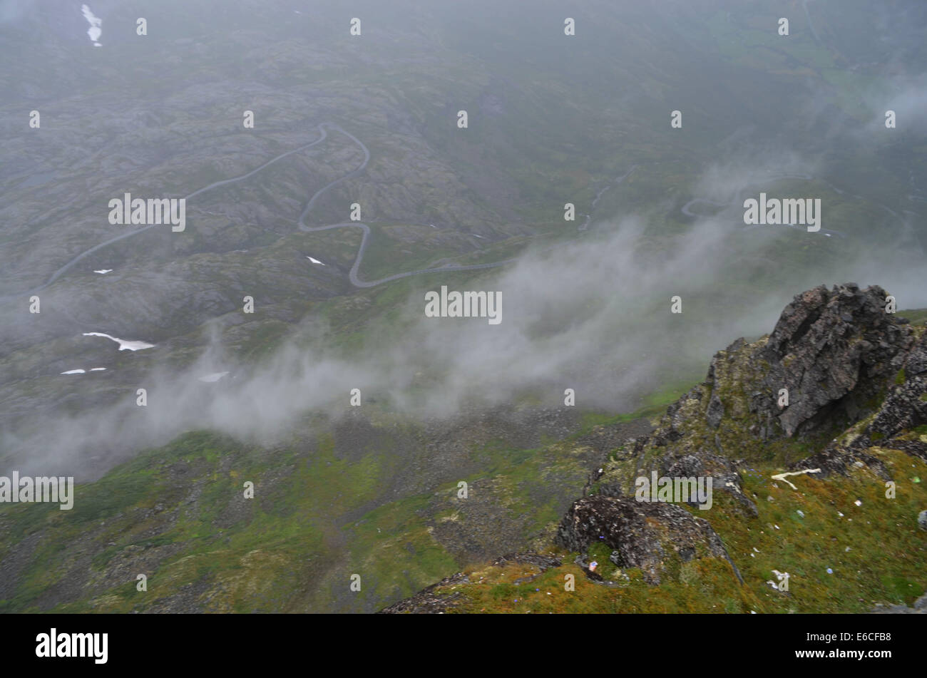 Daisnibba Pass, Südnorwegen bei schlechtem Wetter, der Pass ist 1500' und ist ebenso schön bei gutem Wetter, wie es hier Stockfoto