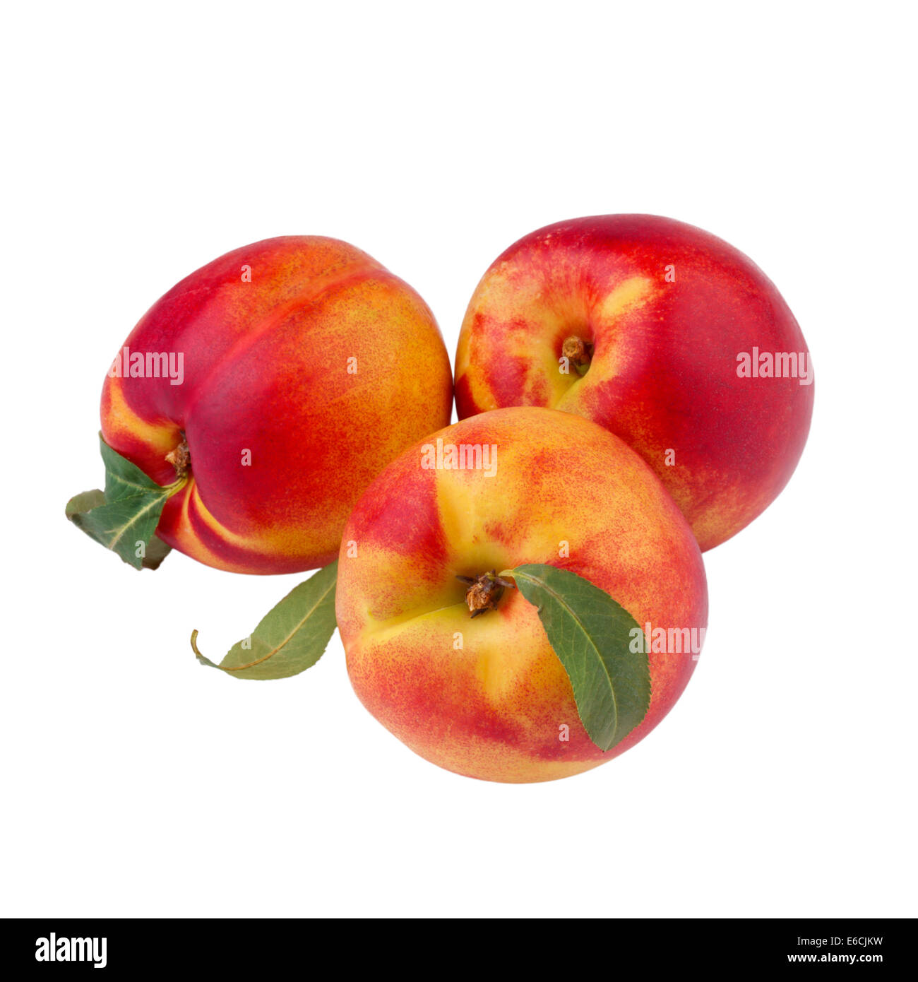 Pfirsich oder Nektarine isoliert auf weißem Hintergrund Stockfoto