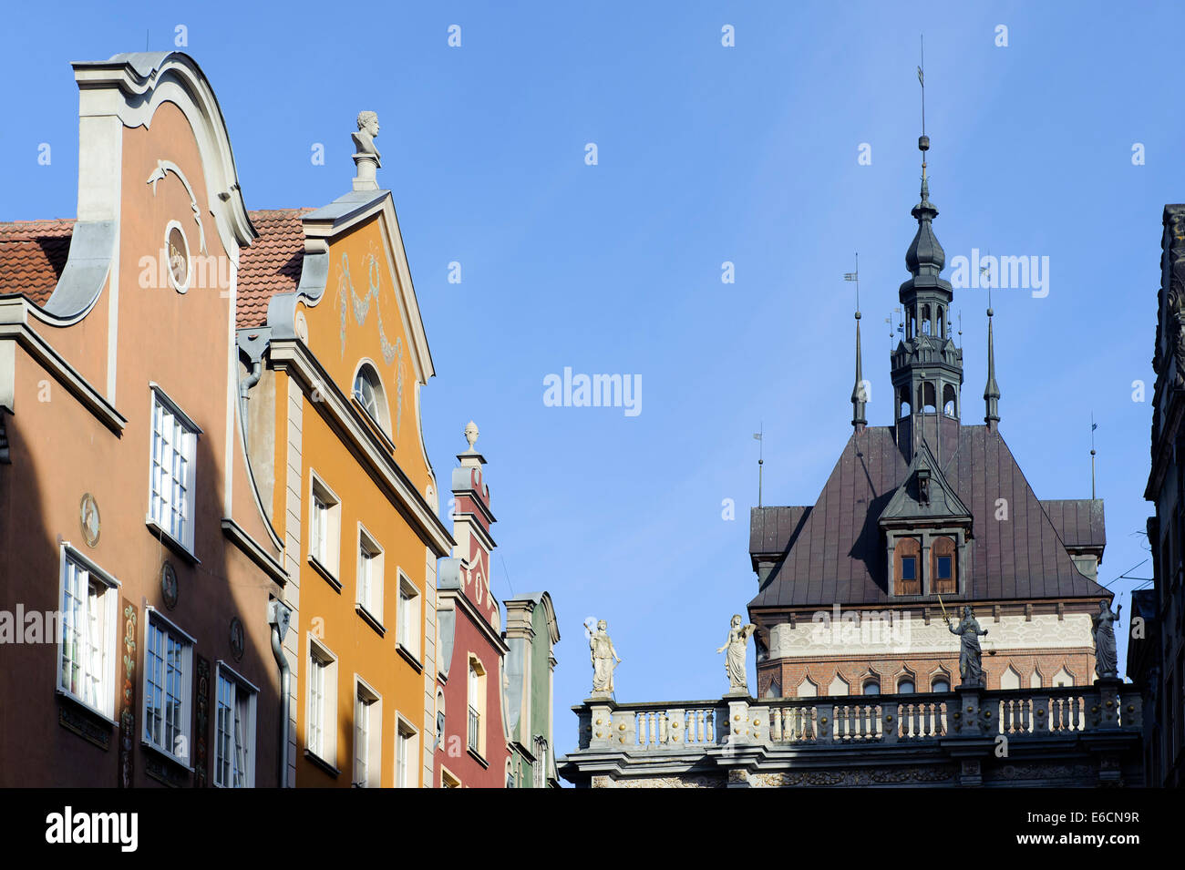 Golden Gate (Brama Zlota), Ul.Dluga und Gefängnis Turm in Danzig, Polen, Europa Stockfoto