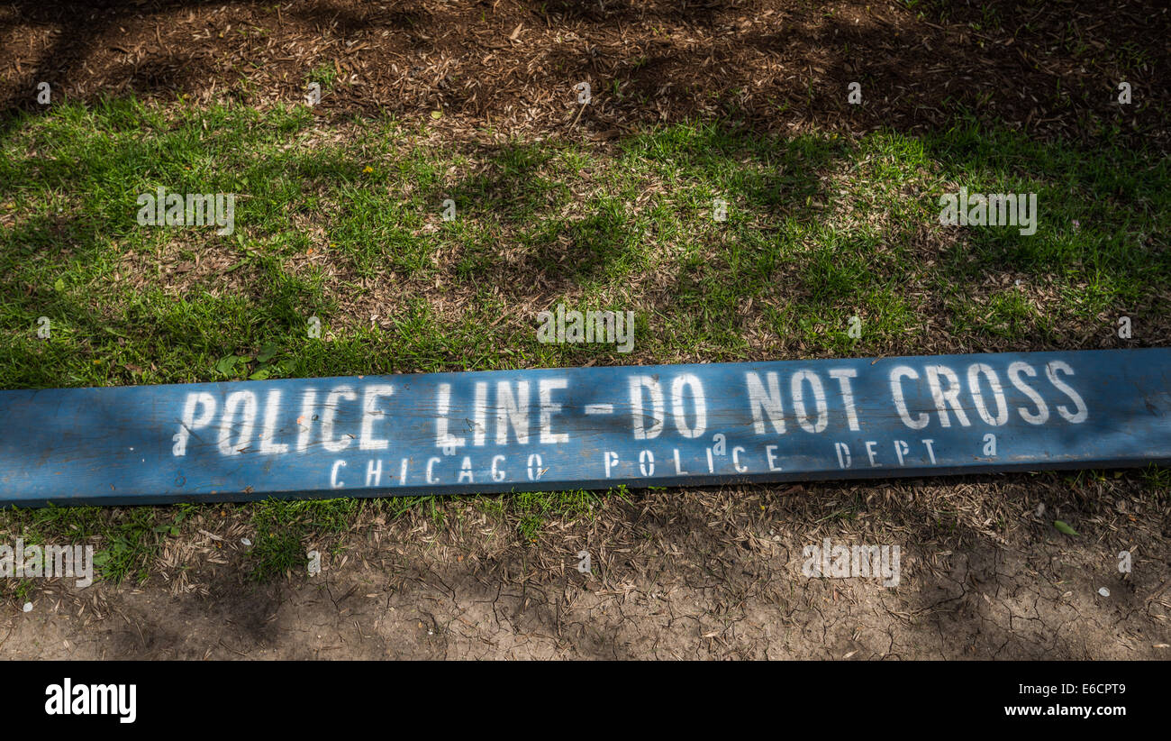 Ein Polizei - Linie kreuzen nicht Zeichen gefunden in einem Park in der Innenstadt von Chicago. Stockfoto