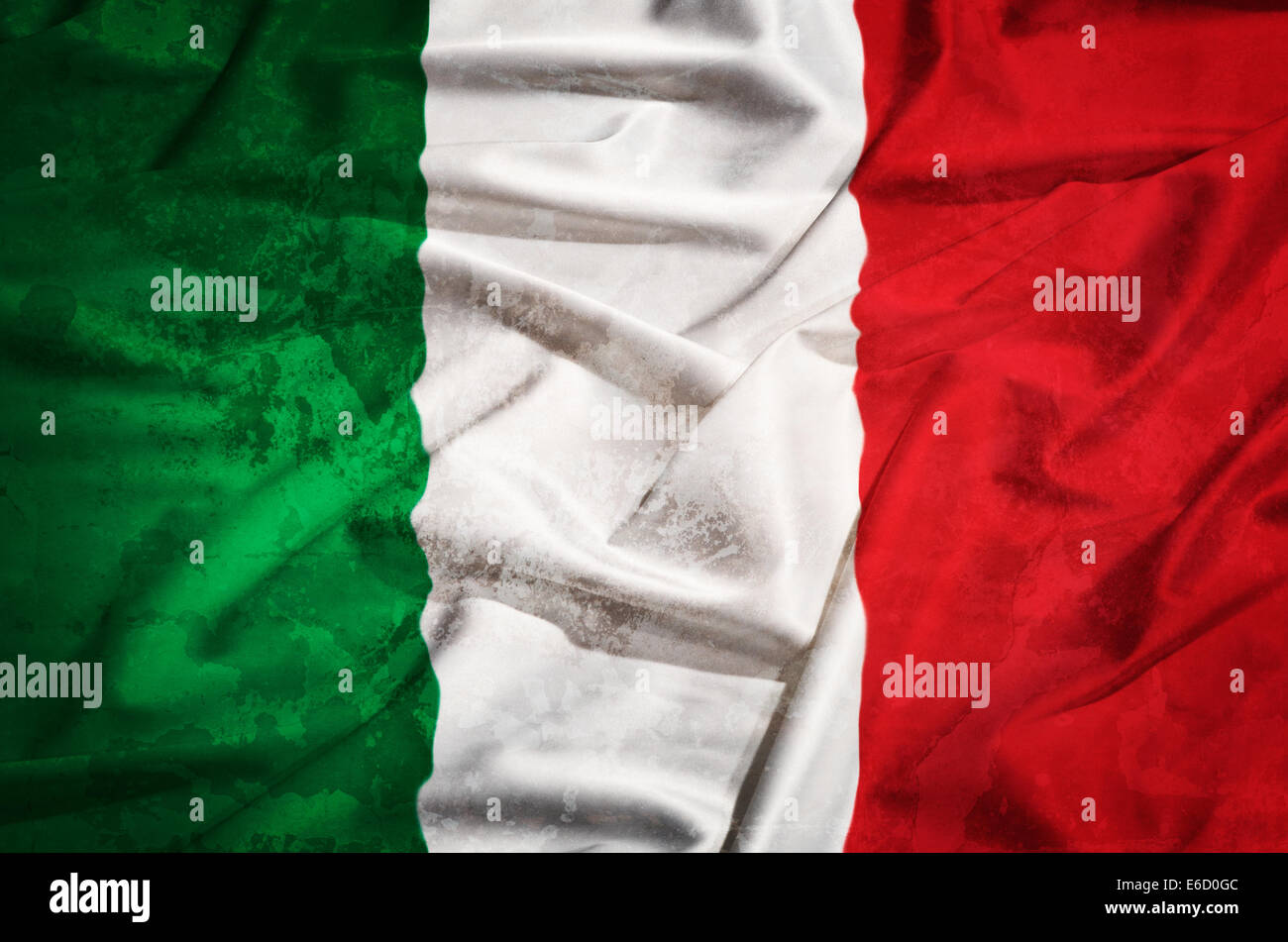 Italien-Grunge-Flagge auf einem seidenen Tuch Stockfoto