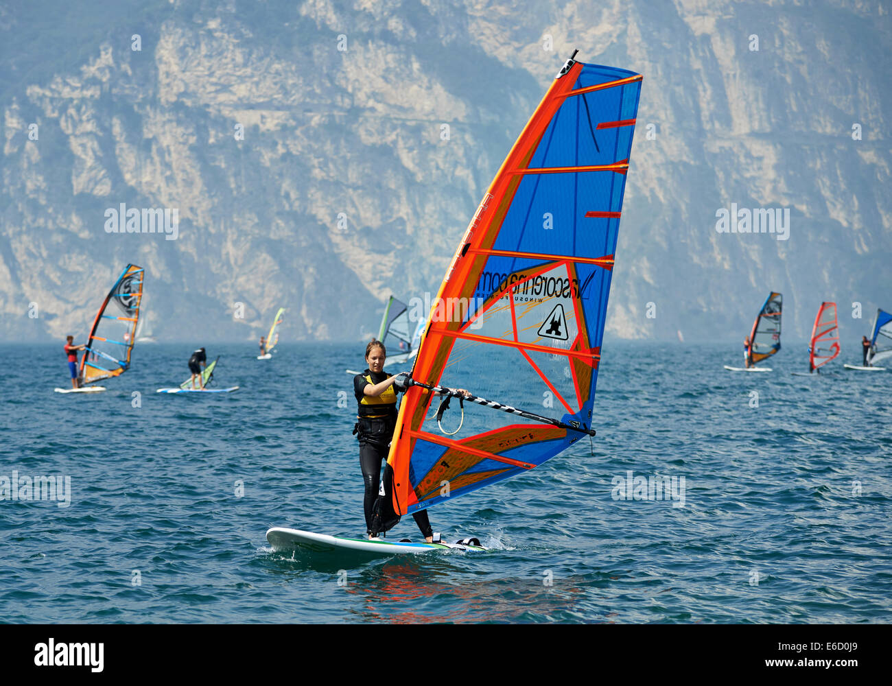 Windsurfer am Gardasee in der N??he von Torbole, Lago di Garda, Torbole