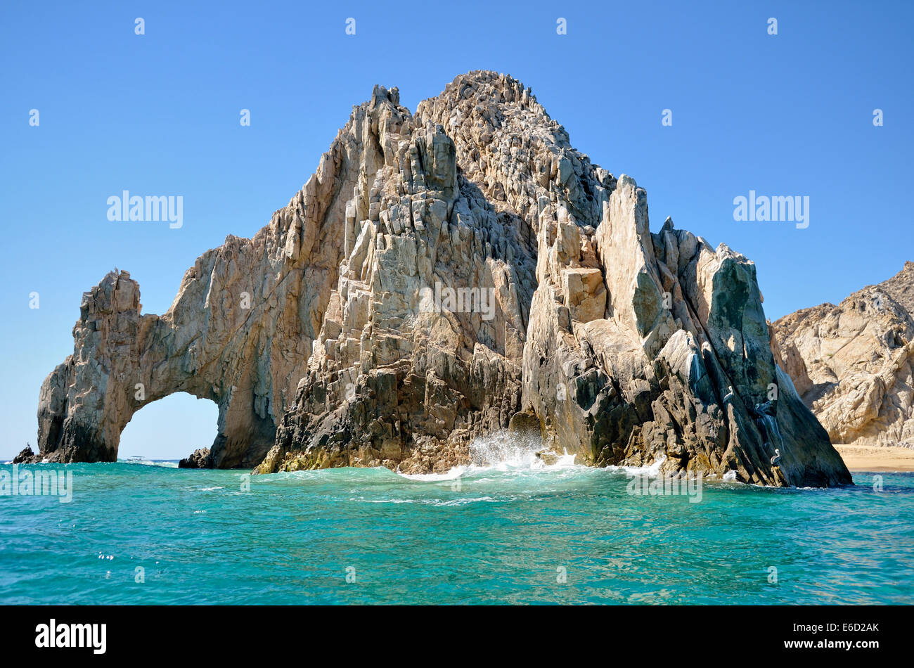 Felsbogen El Arco mit Küstenfelsen, Finisterra, Cabo San Lucas, Baja California Sur, Mexiko Stockfoto