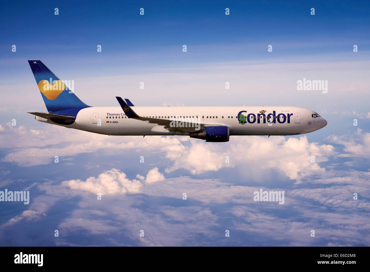 Condor D-ABUL Boeing 767 im Flug Stockfoto