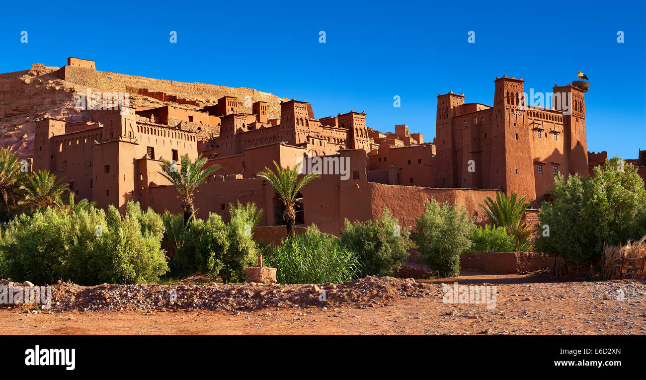 Adobe-Gebäude der Berber Ksar oder befestigte Dorf von Ait Benhaddou, Souss-Massa-Drâa, Marokko Stockfoto