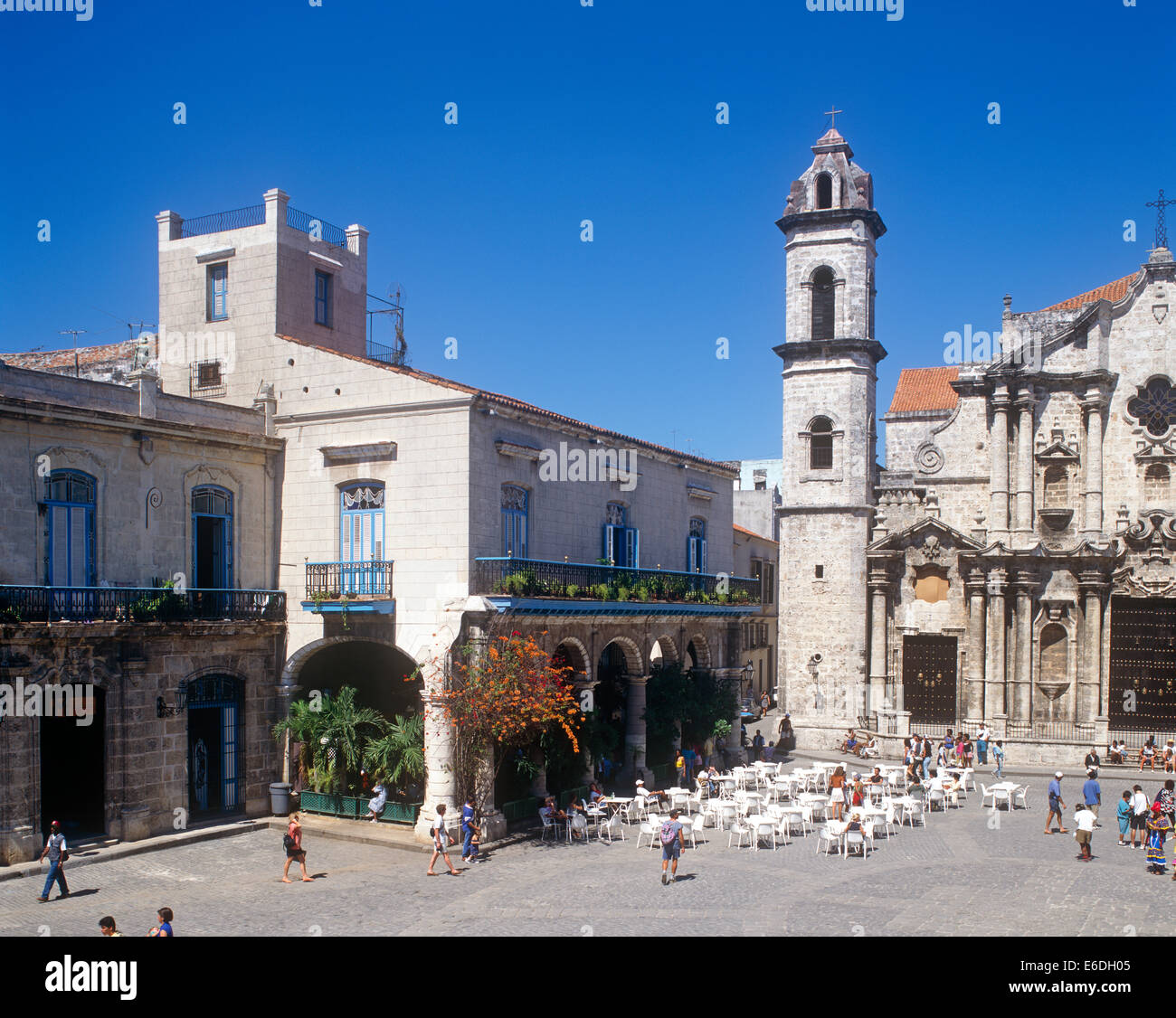 Platz Plaza De La Cathderal Old Havana Cuba City Stockfoto