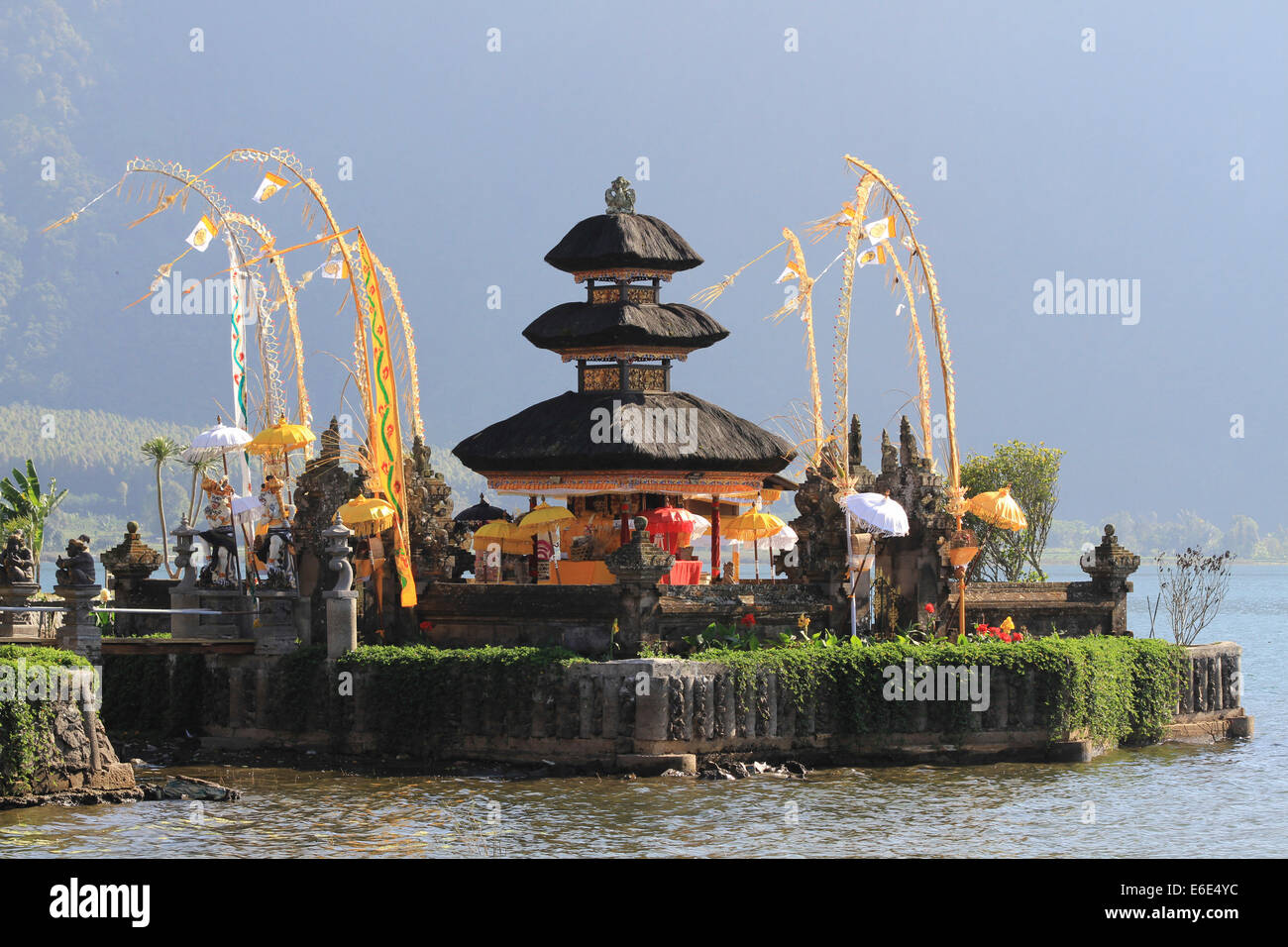 Wasser-Tempel, Lake Bratan, Bali, Indonesien Stockfoto
