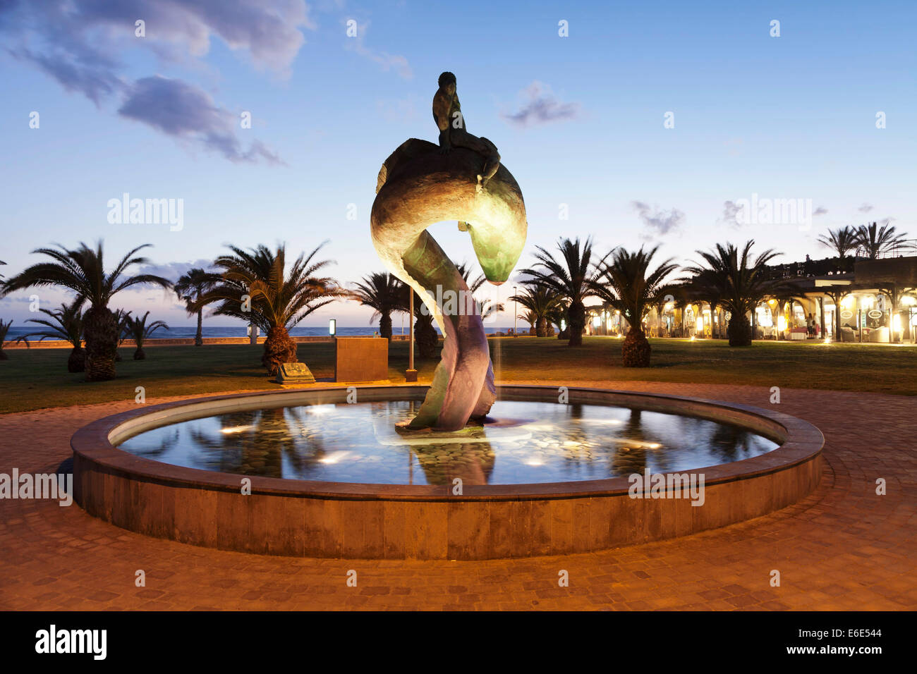 Brunnen auf der Plaza del Faro Maspalomas, Gran Canaria, Kanarische Inseln, Spanien Stockfoto