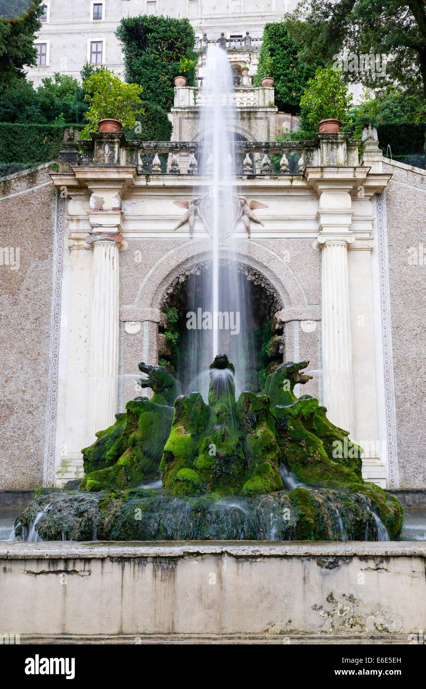 Fontana dei Draghi, Drachen-Brunnen, Villa d ' Este, Tivoli, Lazio, Italien Stockfoto