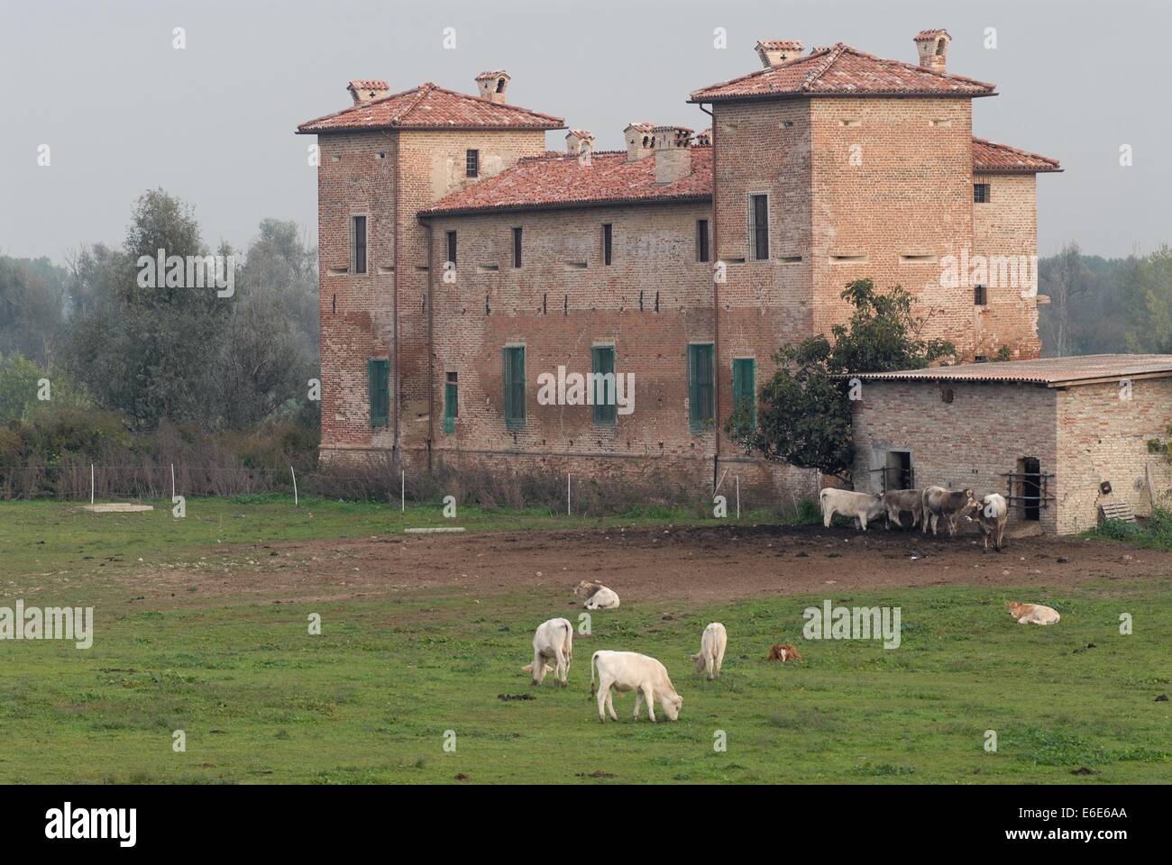 Polesine Parmensi (Emilia-Romagna, Italien); Antica Corte Pallavicina, Heimat des landwirtschaftlichen Unternehmens Spigaroli Stockfoto