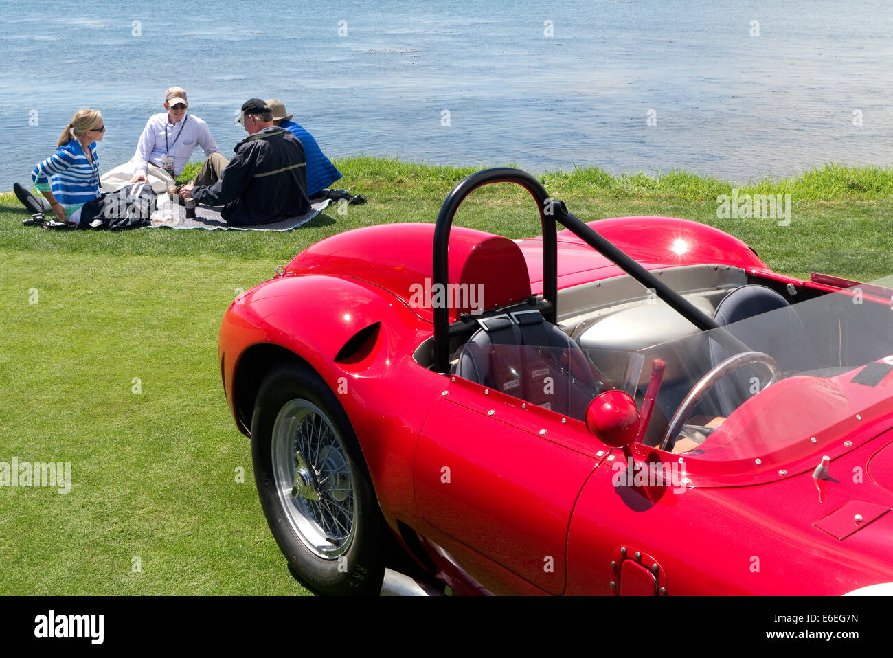 Pebble Beach Concours d ' Elegance Carmel Kalifornien 2014. Mittagessen von klassischen Maserati-Rennwagen Stockfoto