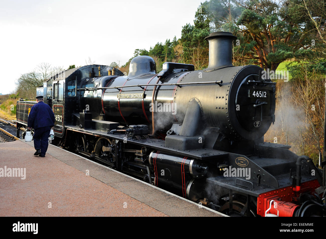 Dampf-Lok "E V Cooper Engineer" auf der Strathspey Steam Railway in Nethy Bridge, Schottland Stockfoto