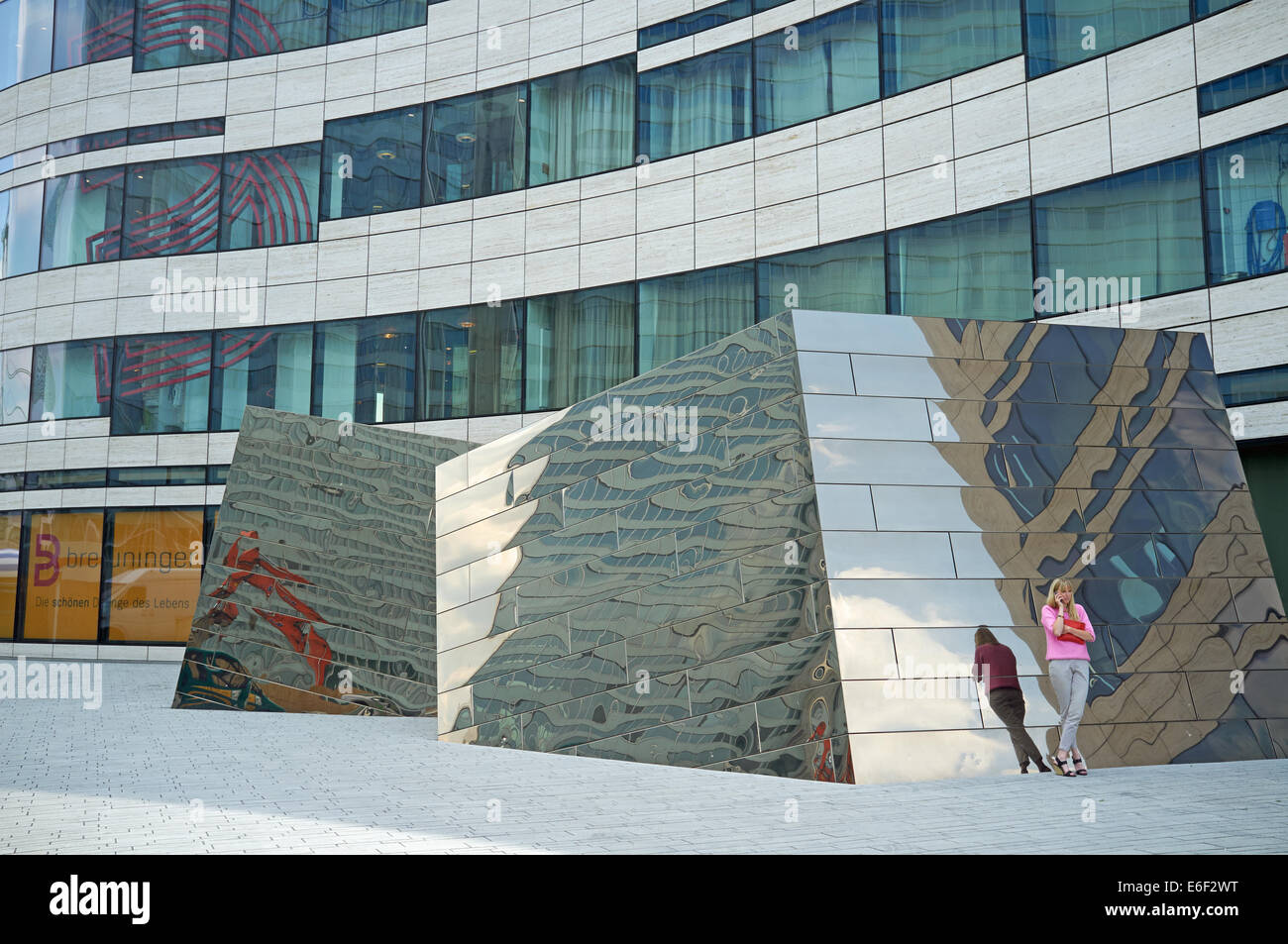 Ko-Bogen Einkaufszentrum Düsseldorf Stockfoto