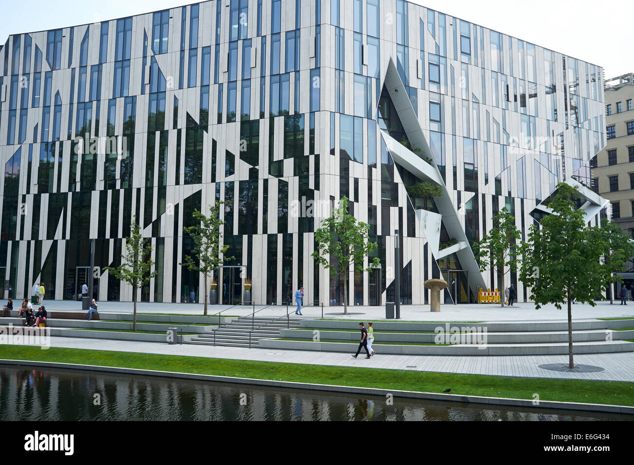Ko-Bogen Einkaufszentrum Düsseldorf Stockfoto