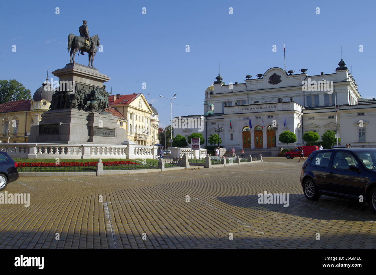 Denkmal zum Tsar Befreier und Assemblée nationale Gebäude in Sofia Stockfoto