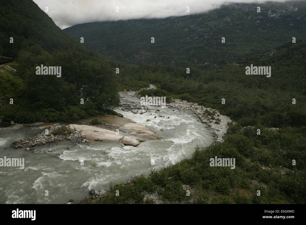 Die White Pass und der Yukon Route Schmalspureisenbahn, Bestandteil der Gegend Bergbauvergangenheit, ist jetzt in Betrieb rein für den Touristen Stockfoto
