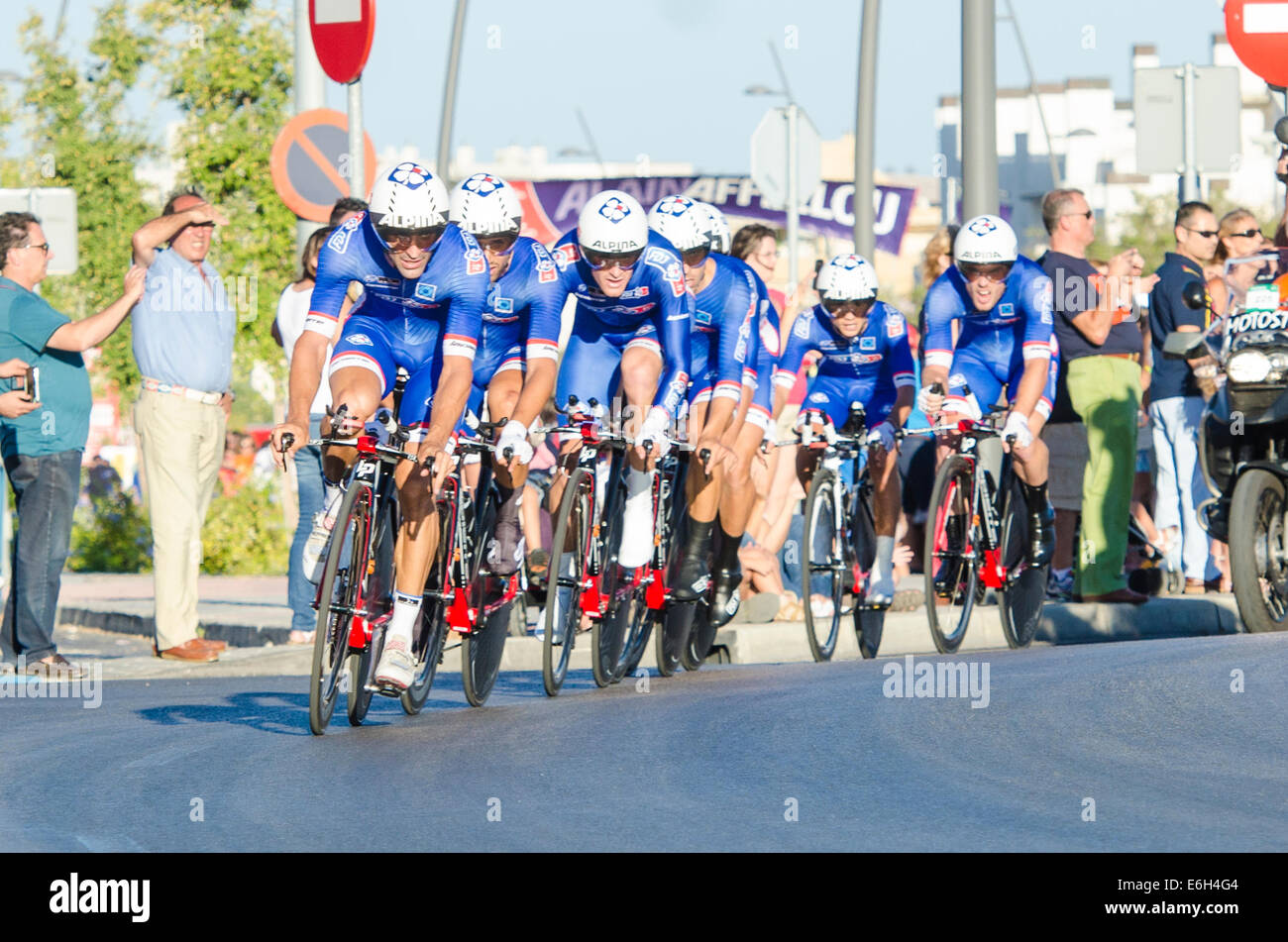 Jerez De La Frontera, Spanien, 23. August 2014: The Team FDJ.fr während des Team-Zeitfahren in die erste Etappe der Tour von Spanien 2014. Bildnachweis: Kiko Jimenez/Alamy Live-Nachrichten Stockfoto