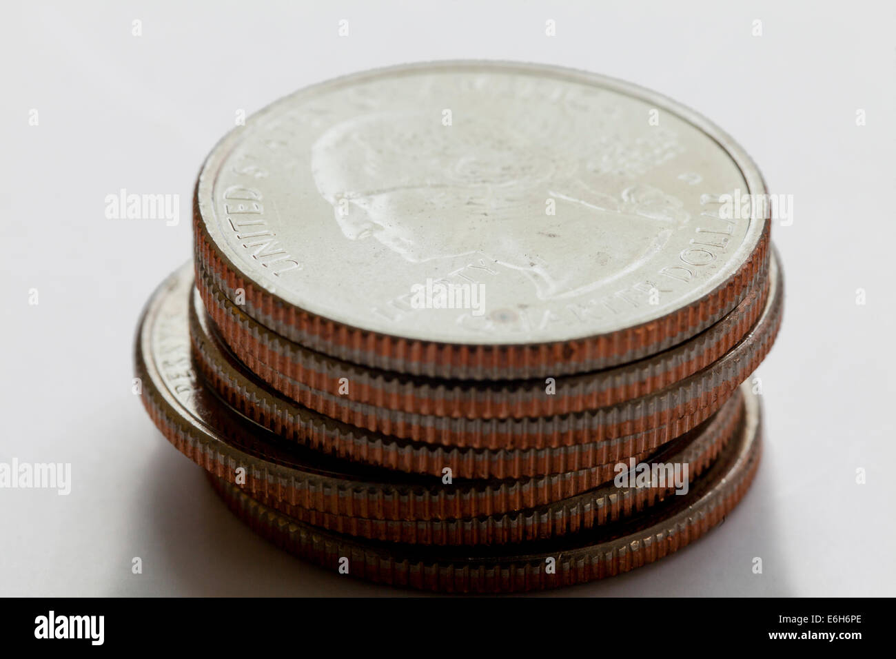 U.S. Dollar-Münzen gestapelt Quartal Stockfoto