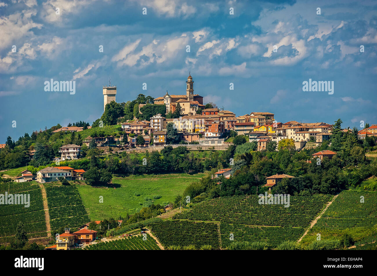 Italien-Piemont-Langhe / Monferrato Calosso Stockfoto
