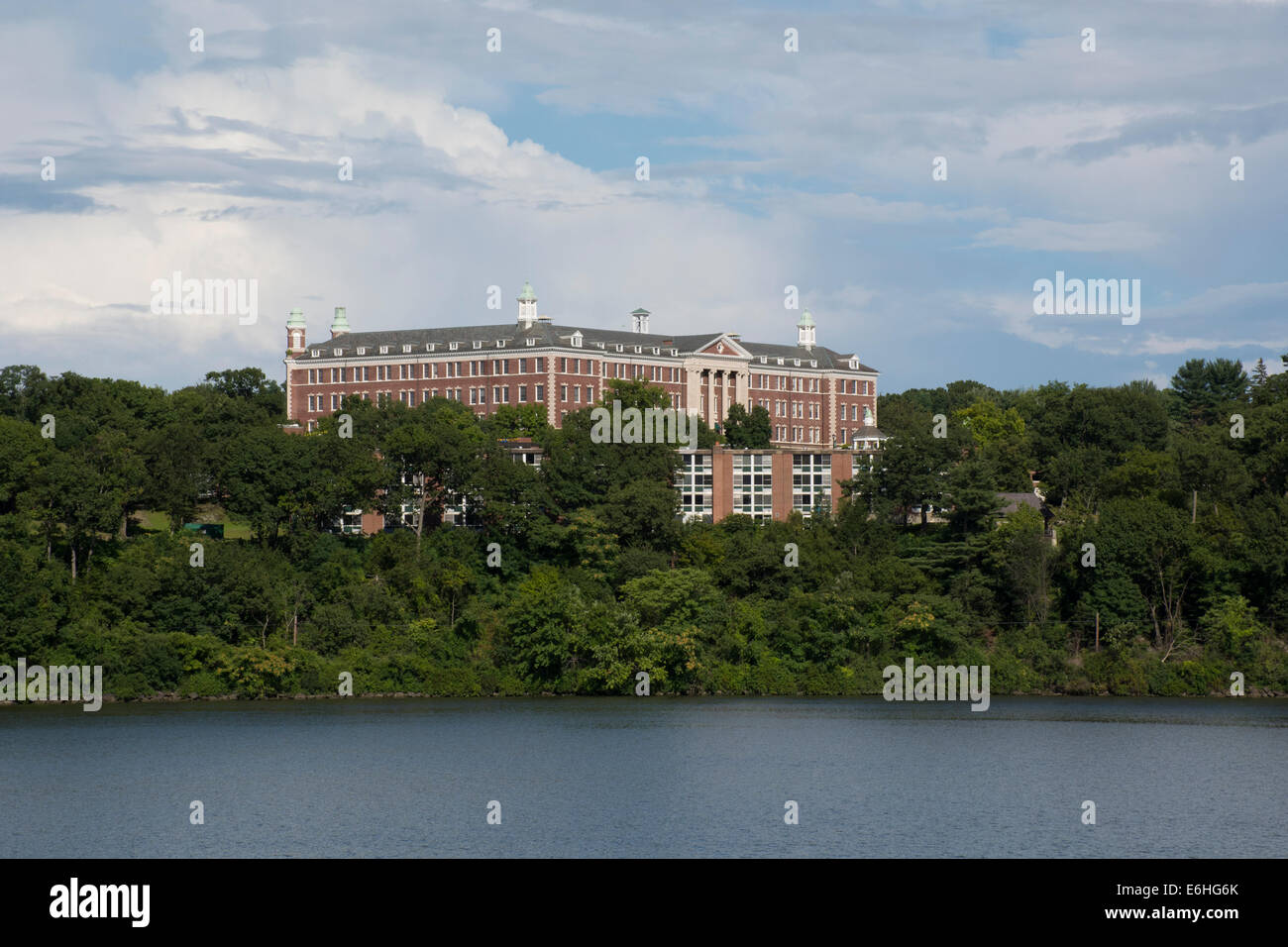 New York, Hyde Park. Blick auf den Hudson Fluss des Culinary Institute of America. Die CIA ist der weltweit führende kulinarische Hochschule. Stockfoto