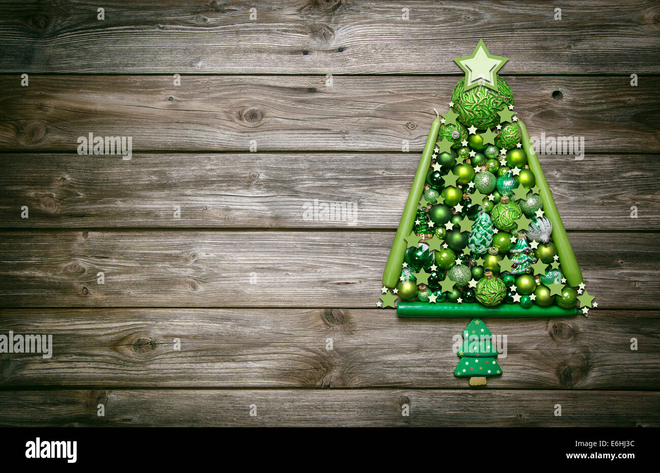 Christbaumkugeln kugeln Fotos und Bildmaterial in hoher Auflösung Alamy