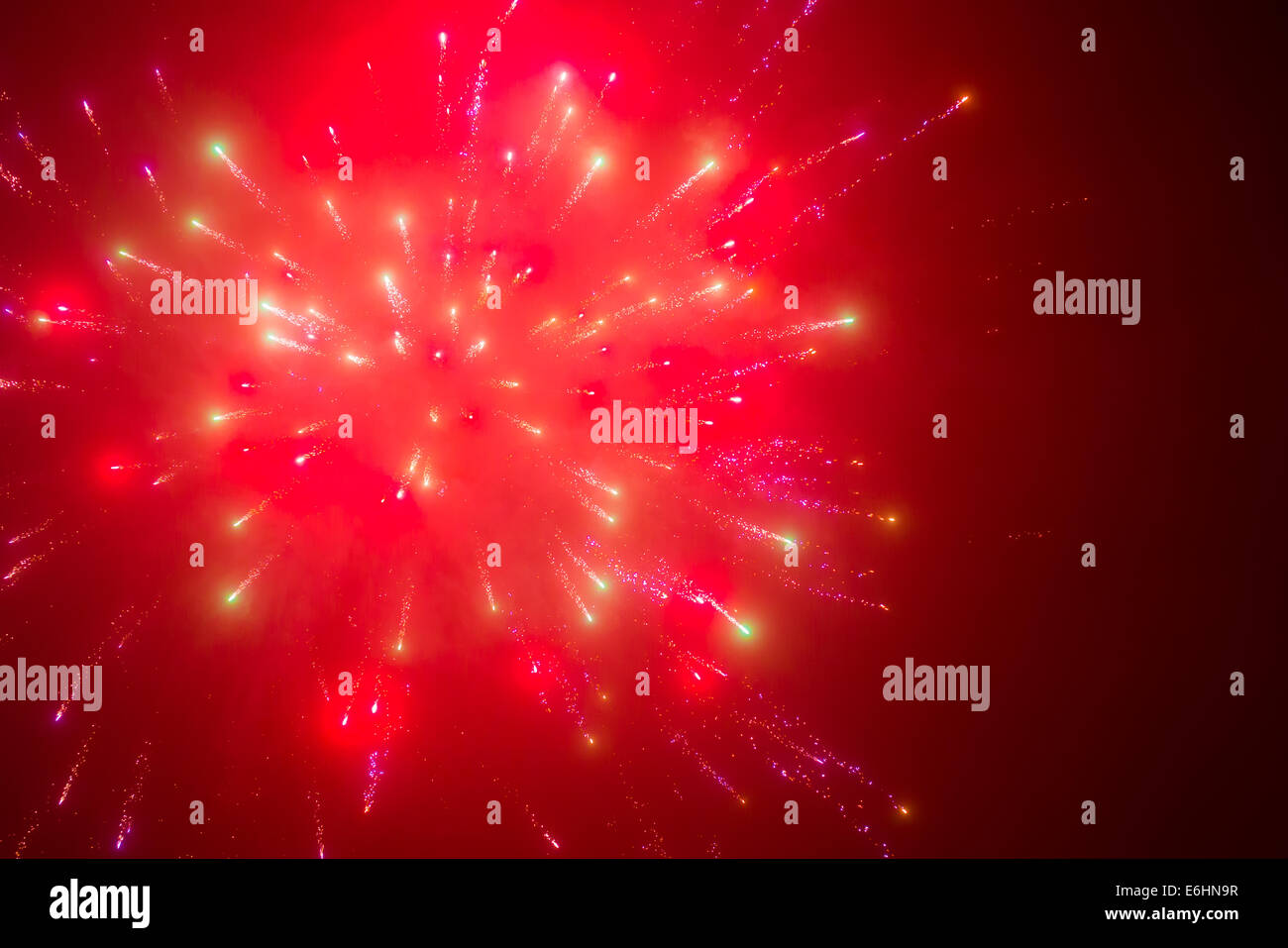 Zusammenfassung Hintergrund rote Feuerwerk Stockfoto