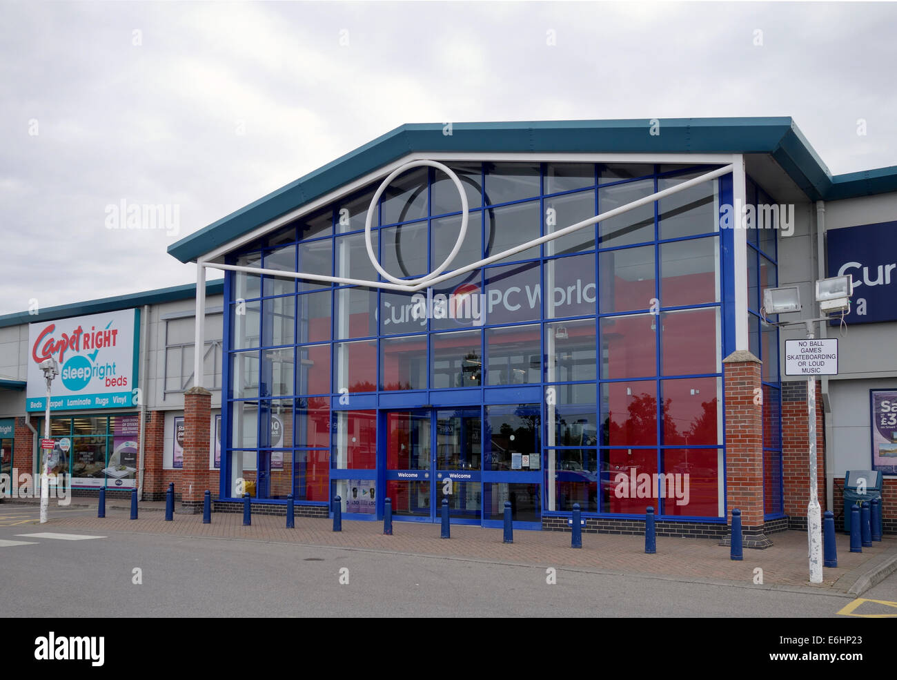 Currys PC World Trowbridge Retail Park, Trowbridge, Wiltshire, England, Großbritannien Stockfoto