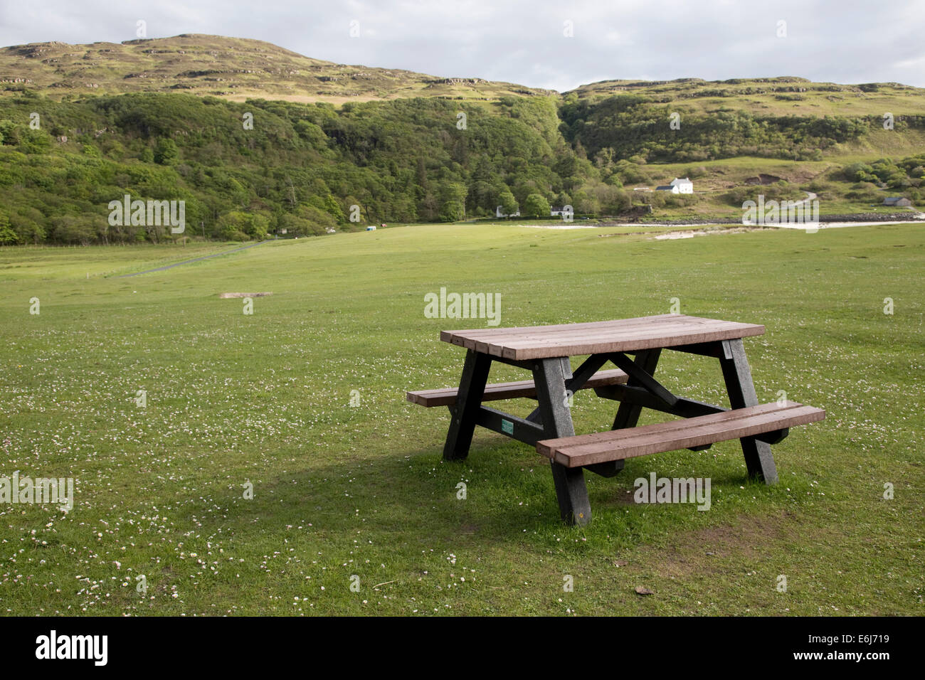 Picknicktisch aus Plaswood Isle of Mull, Schottland Stockfoto