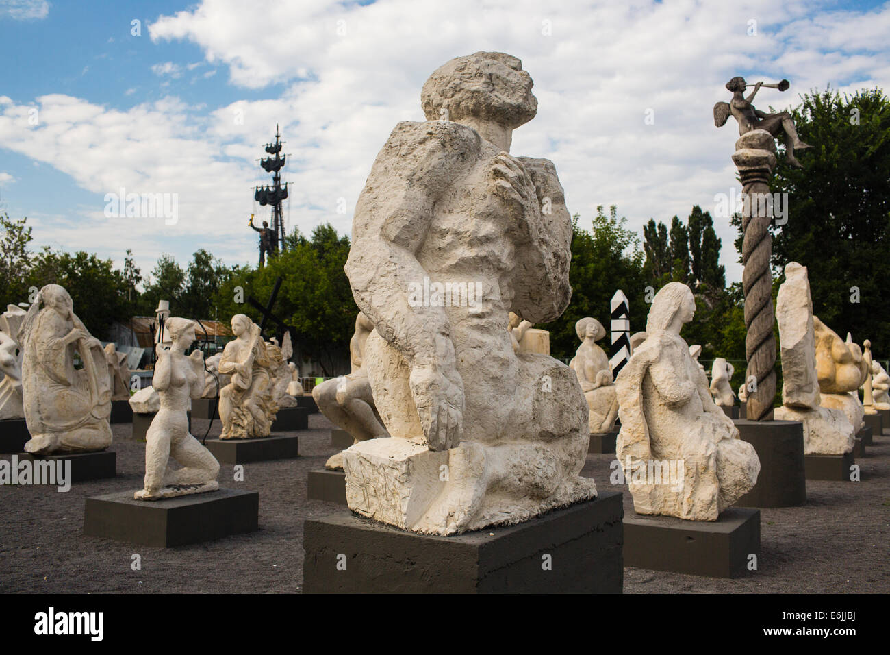 Statuen in Skulptur Park Gorky Park, Moskau, Russland Stockfoto
