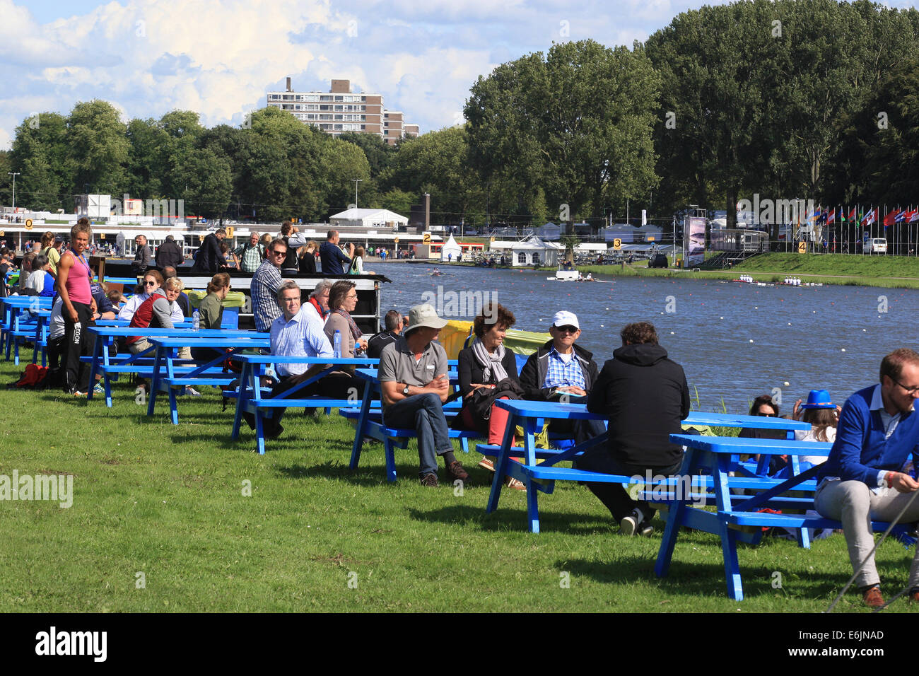 Leute besucht während der FISA World Rowing Weltmeisterschaften 2014 in Amsterdam, Niederlande Stockfoto