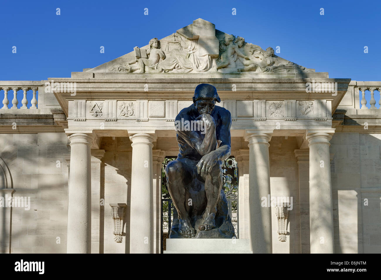Die Denker Skulptur an das Rodin-Museum, Philadelphia, Pennsylvania, USA Stockfoto