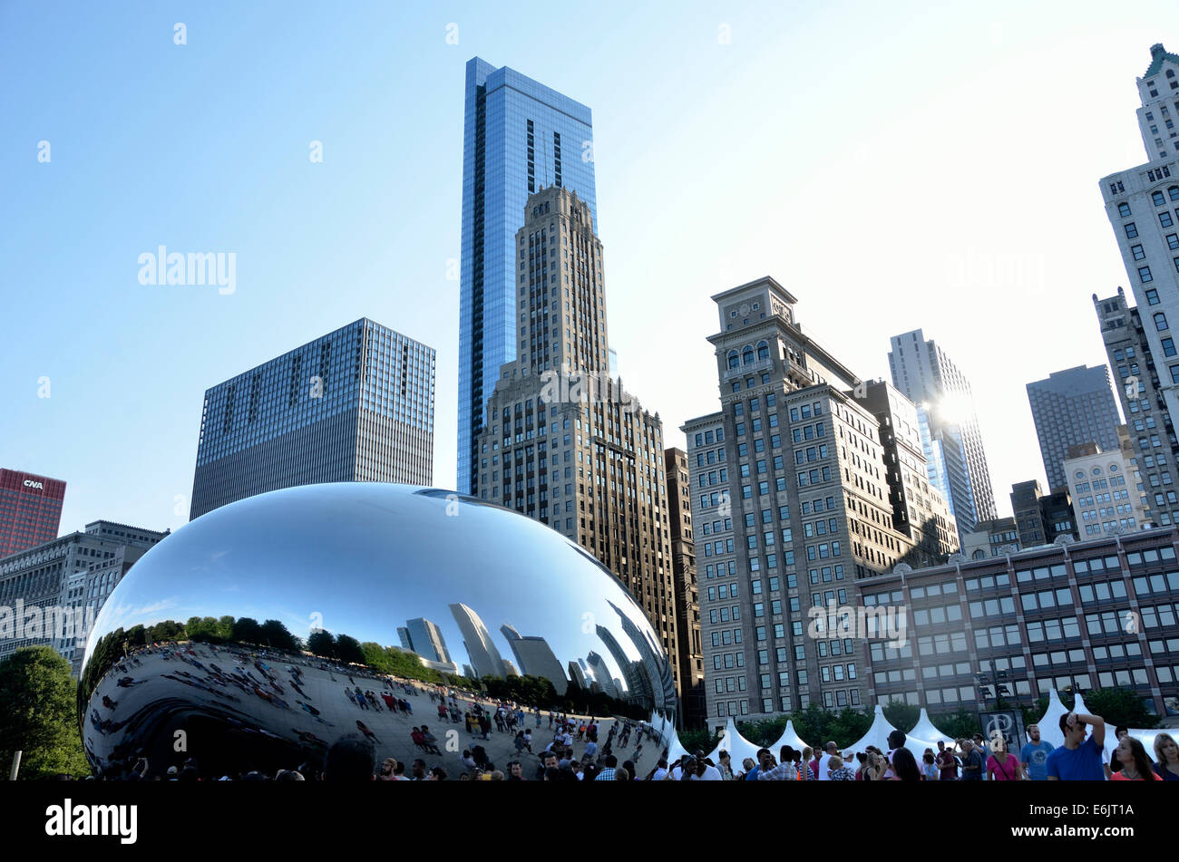 Sonnenuntergang an der Bohne im Millennium Park, Chicago, IL Stockfoto