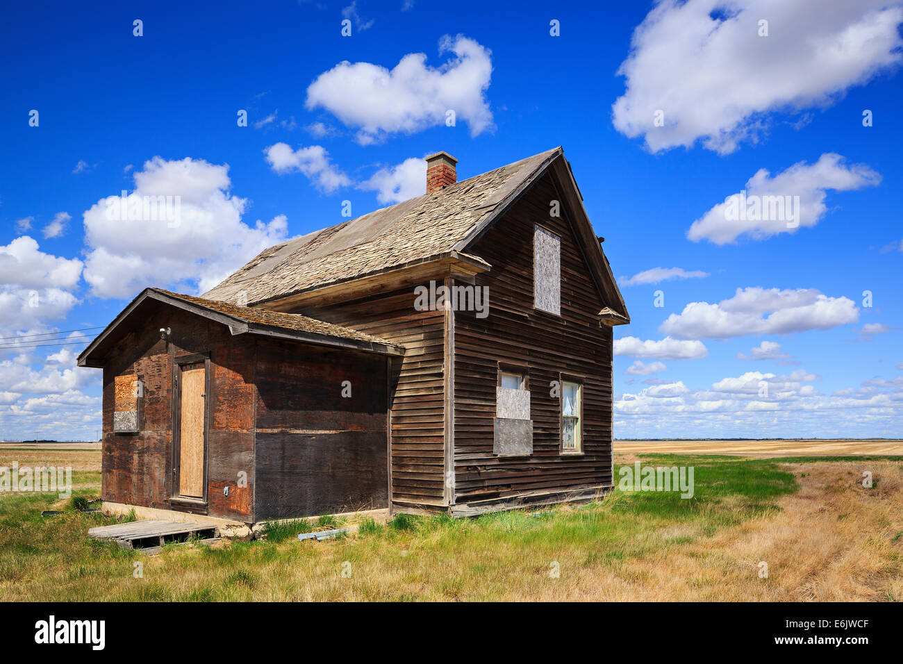 Verlassenen Bauernhaus in der Nähe von Leader, Saskatchewan, Kanada Stockfoto