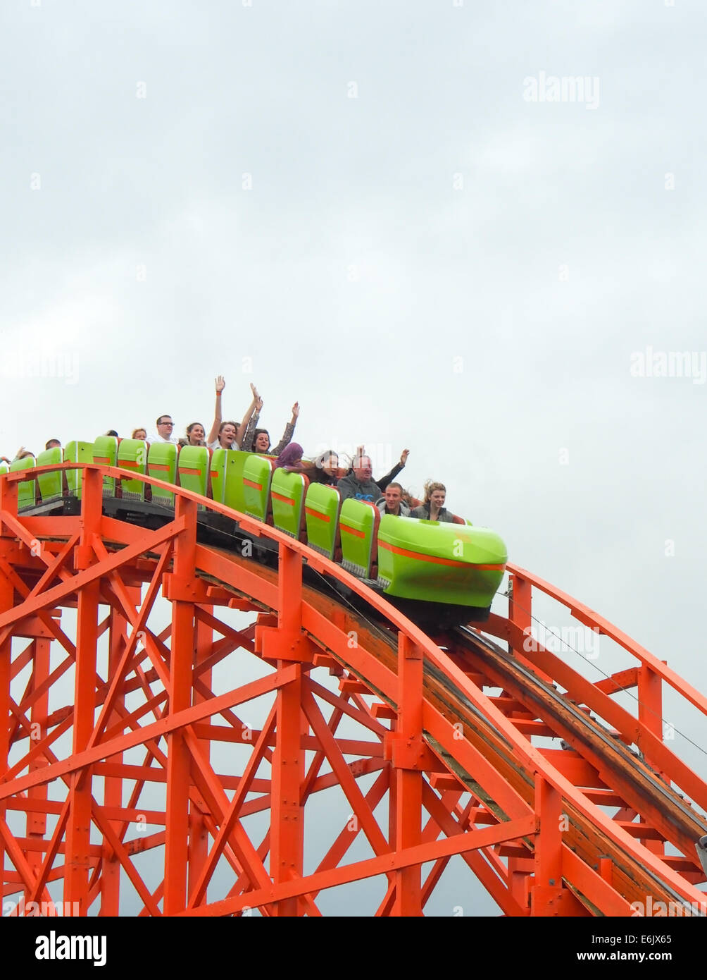 Nickelodeon Streak (ehemals The Roller Coaster) in Blackpool Pleasure Beach, England Stockfoto
