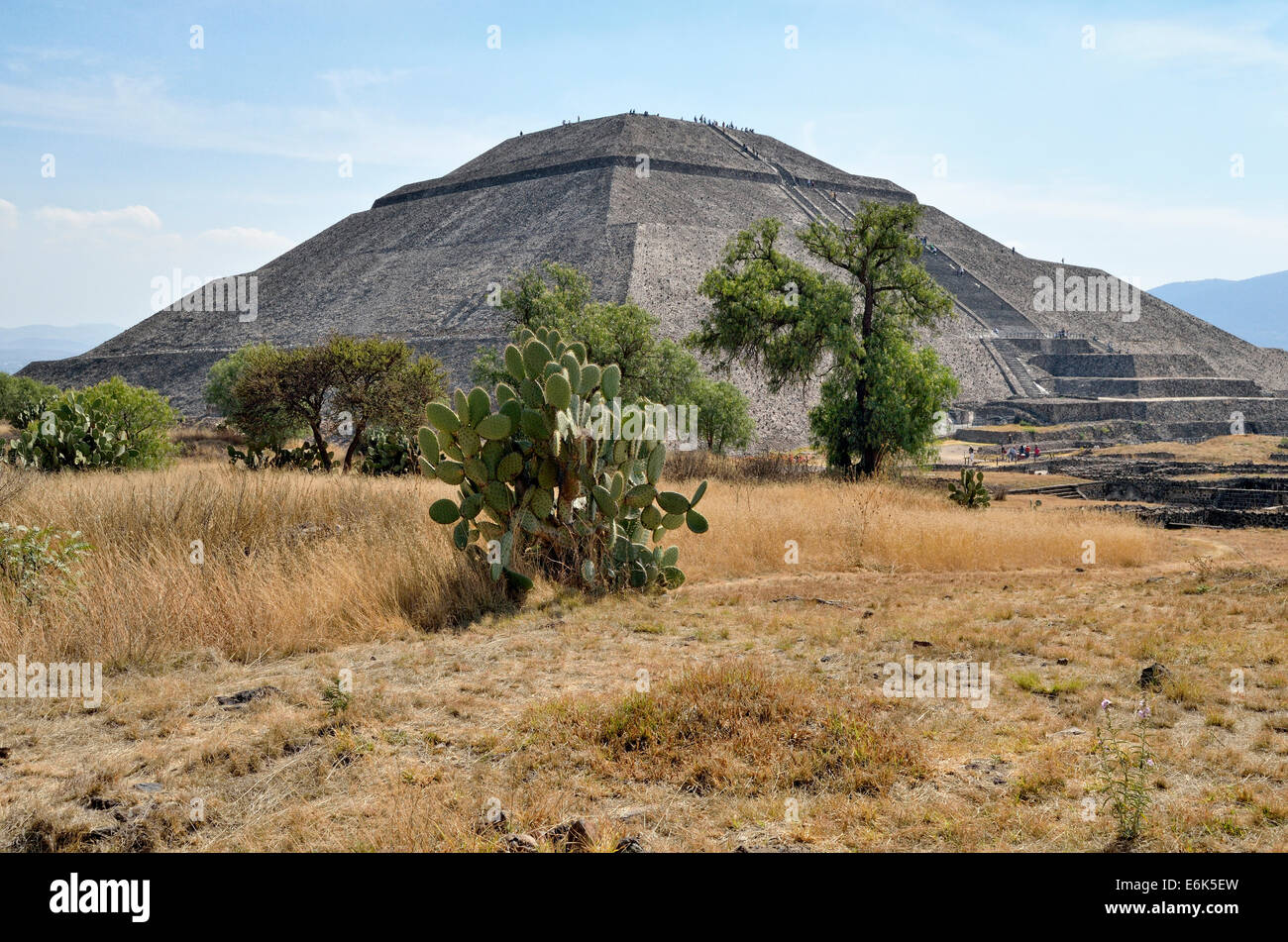Pyramide-del-Sol oder Pyramide der Sonne, UNESCO World Heritage Site archäologischen Site von Teotihuacan, México, Mexiko Stockfoto