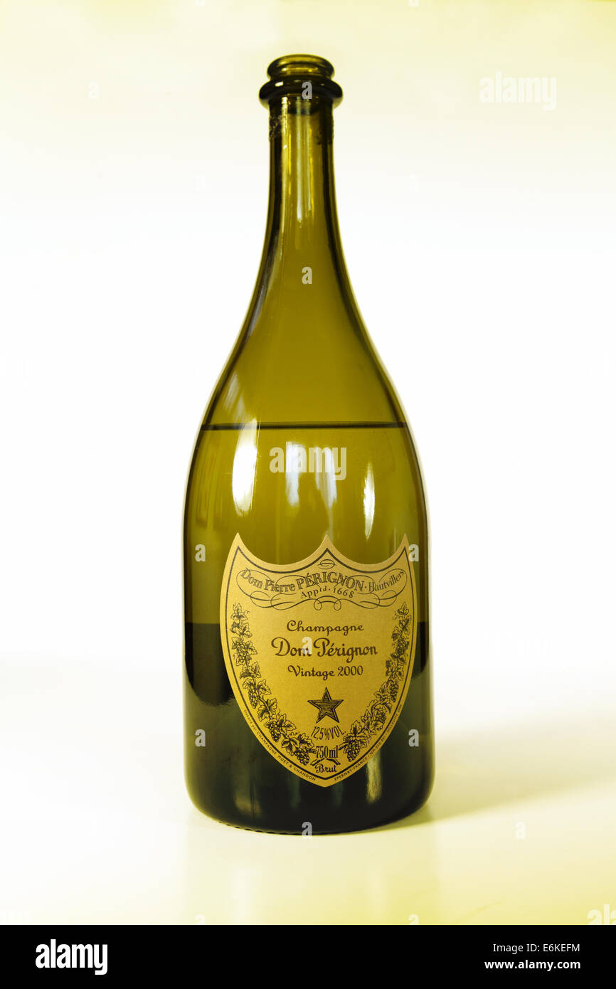 Dom Perignon Champagner-Flasche - geöffnet Stockfoto