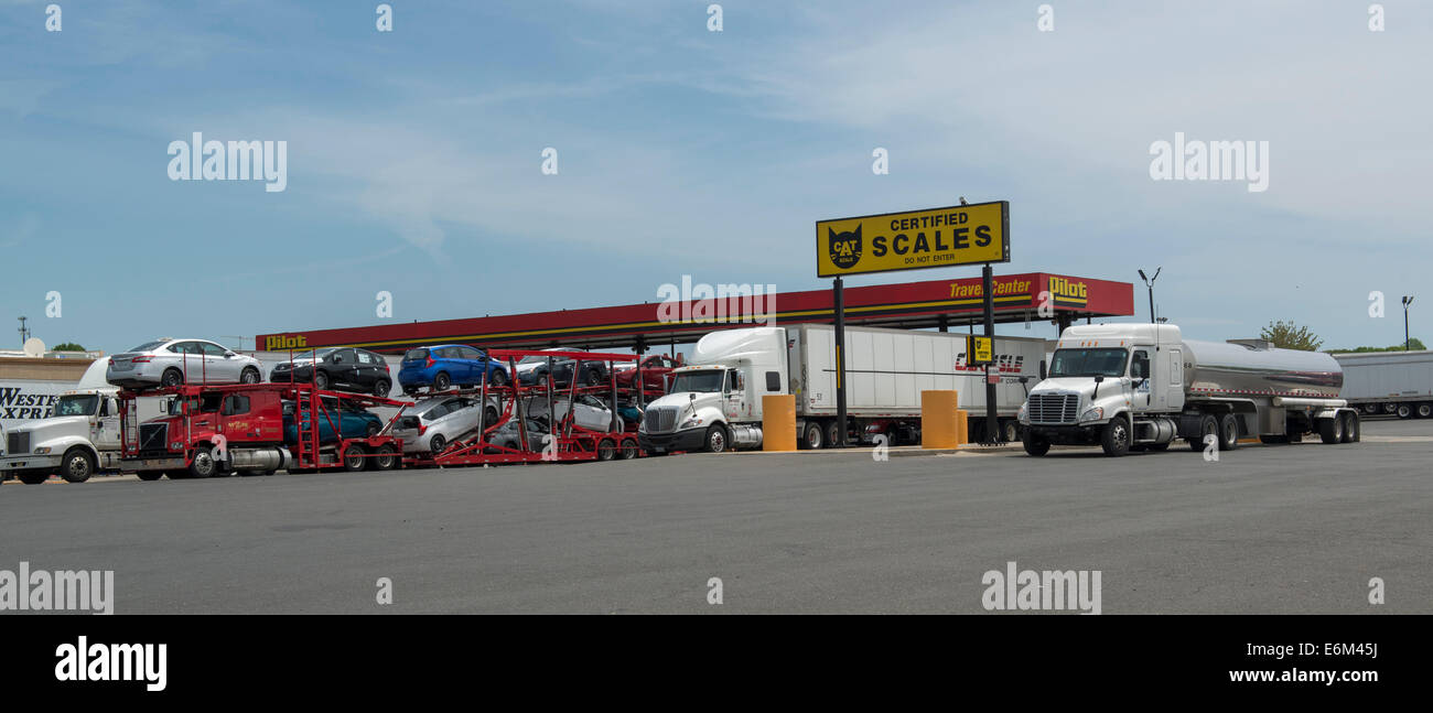 Pilot Reisezentren Truck Stop, Milford, CT. Stockfoto