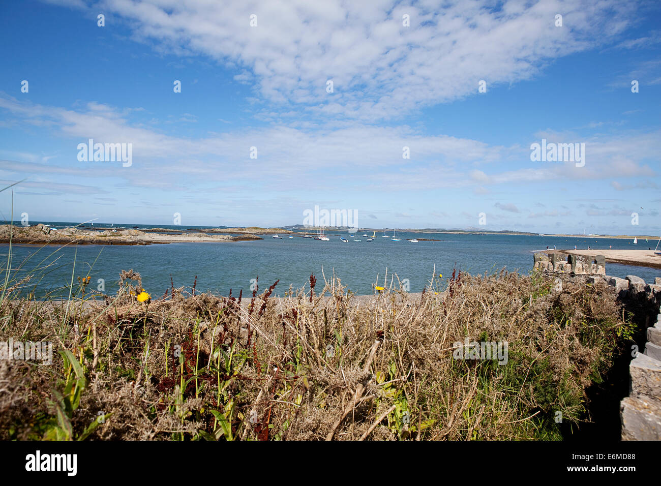 Bootfahren Strand, Rhosneigr, Anglesey, Nord-Wales, Mona Mam Cymru, Gwynedd Stockfoto