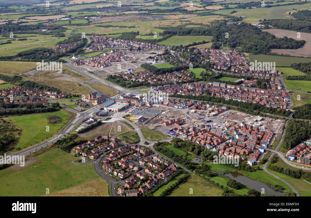 Luftaufnahme von neuen Wohnungen in der Nähe von Telford in Shropshire, UK Stockfoto