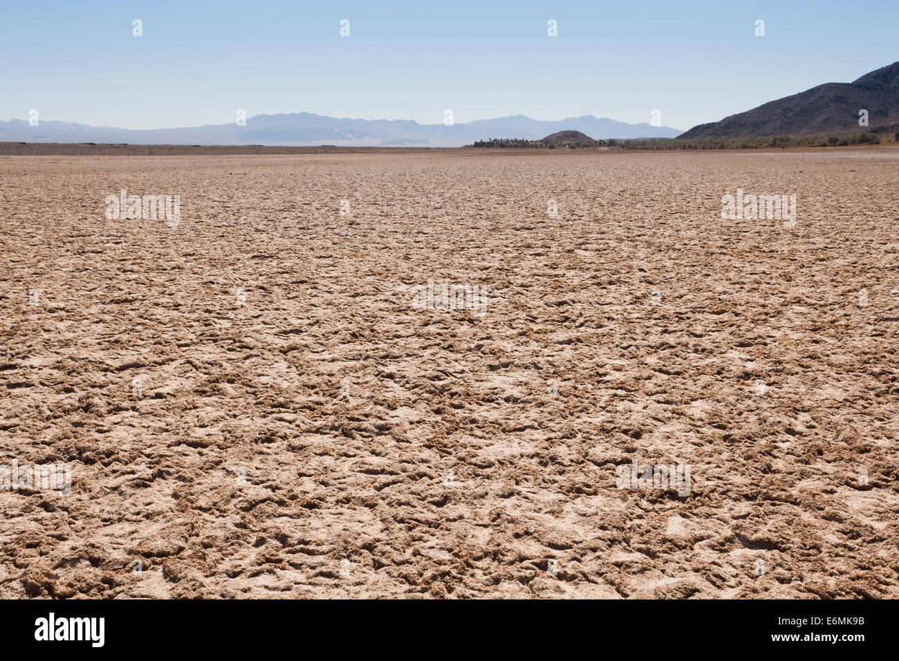 Trockenen Seegrund in der Wüste des amerikanischen Südwesten - Mojave-Wüste, USA Stockfoto