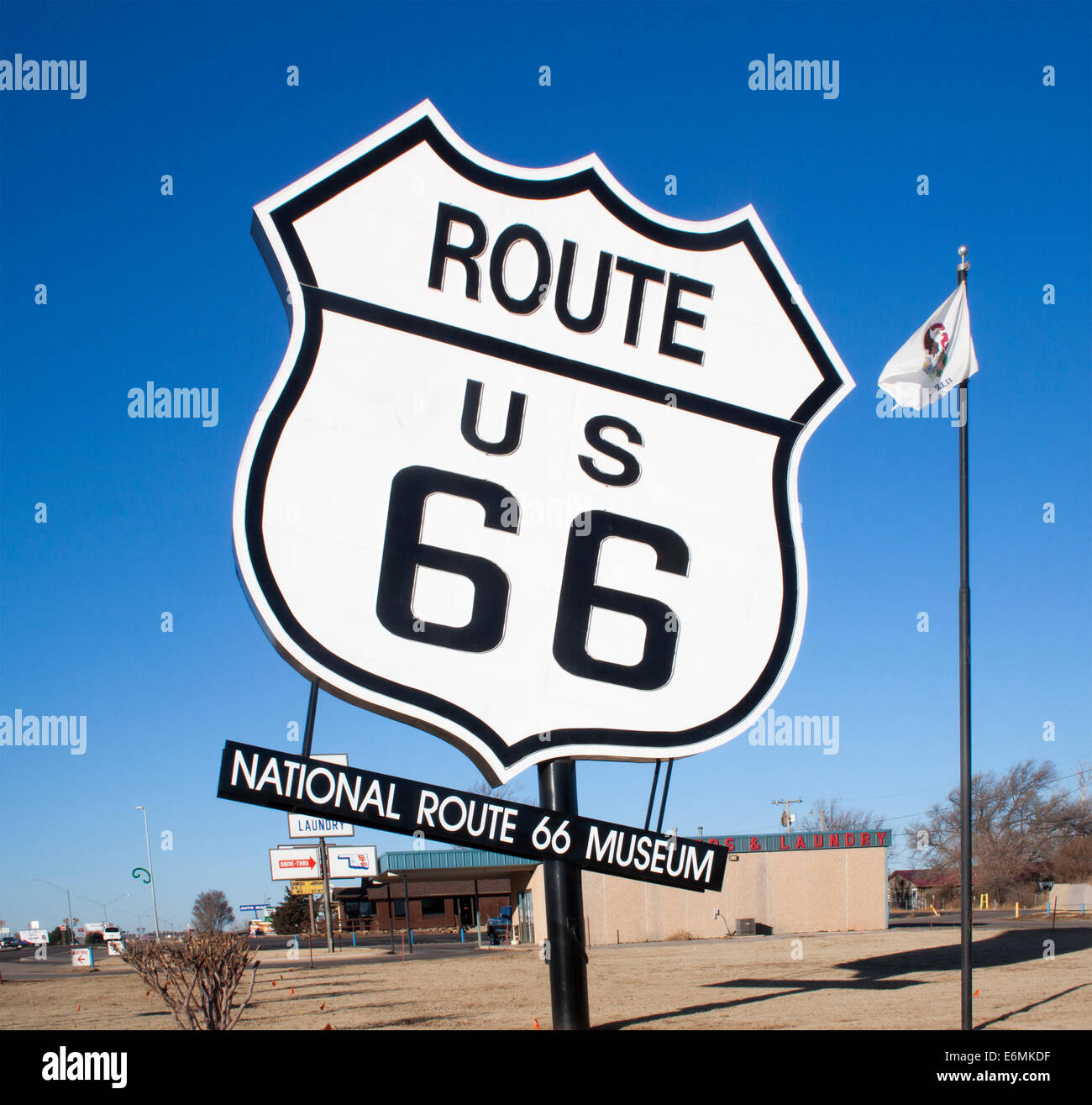 Das National Route 66 Museum in Elk City, Oklahoma, feiert die Geschichte und Kultur der Mutterstraße mit Exponaten und nostalgischem Charme am Straßenrand. Stockfoto