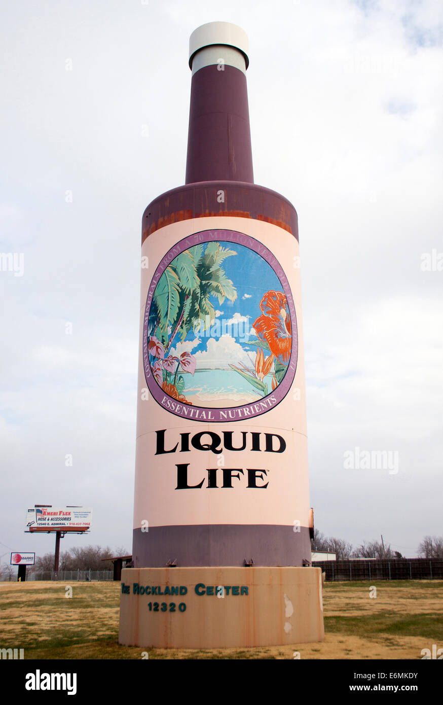 Riesige Flasche flüssiges Leben in Tulsa Oklahoma Stockfoto
