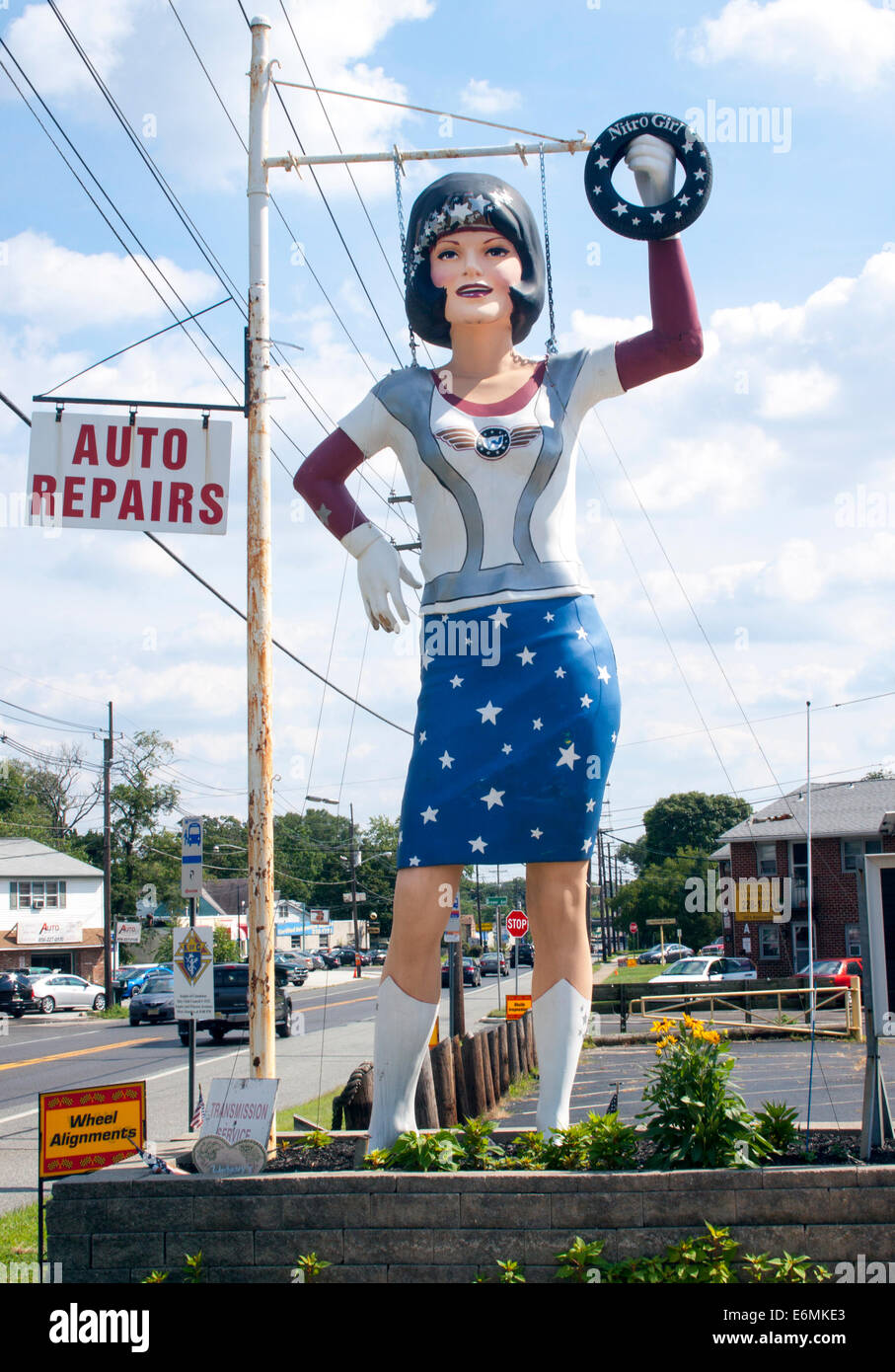 Nitro der Uni Royal Gal in einer Garage in Blackwood New Jersey Stockfoto