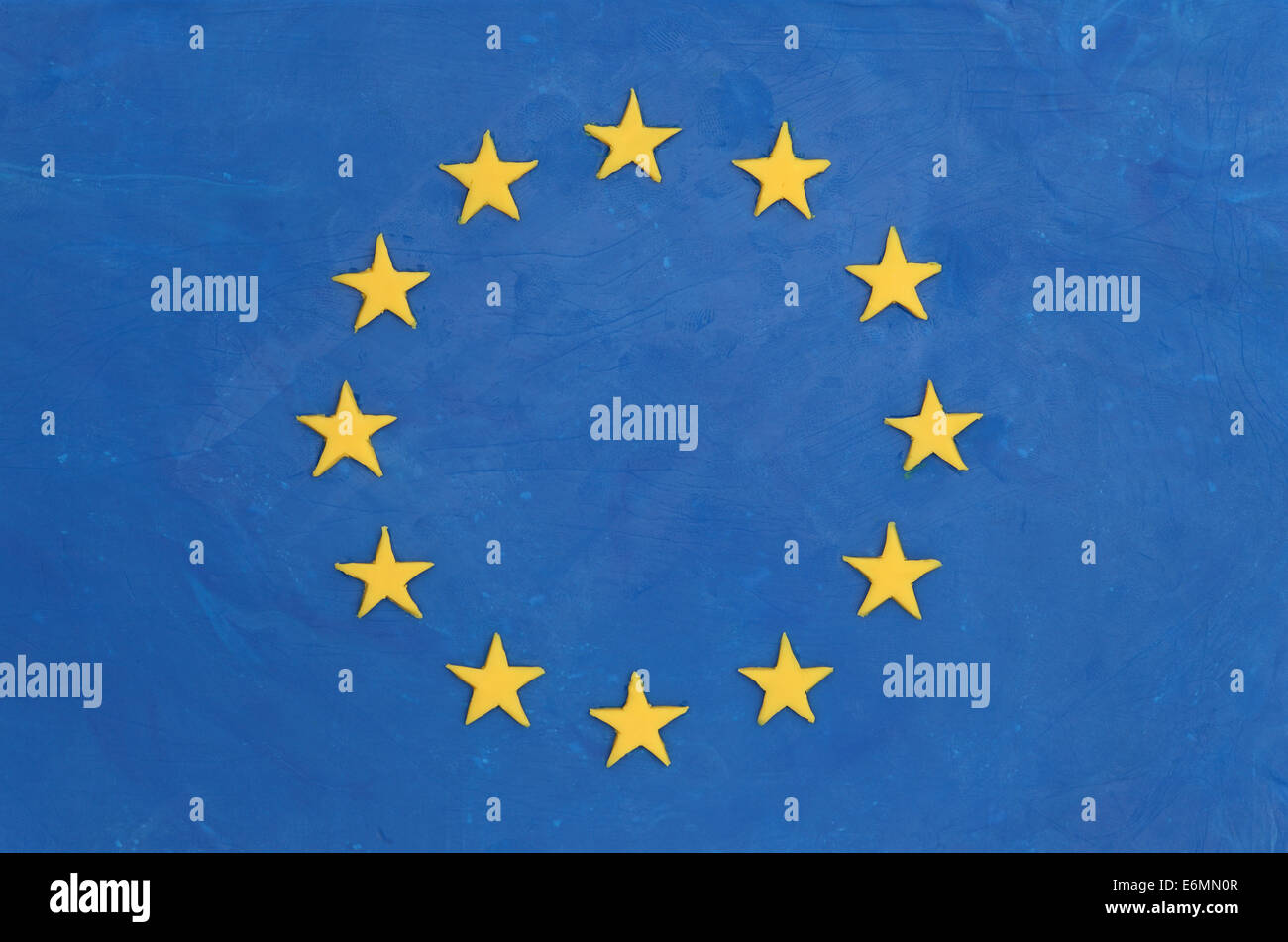 Europaflagge Knetmasse (Child's Play Clay) gemacht. Flagge von mir gemacht. Stockfoto