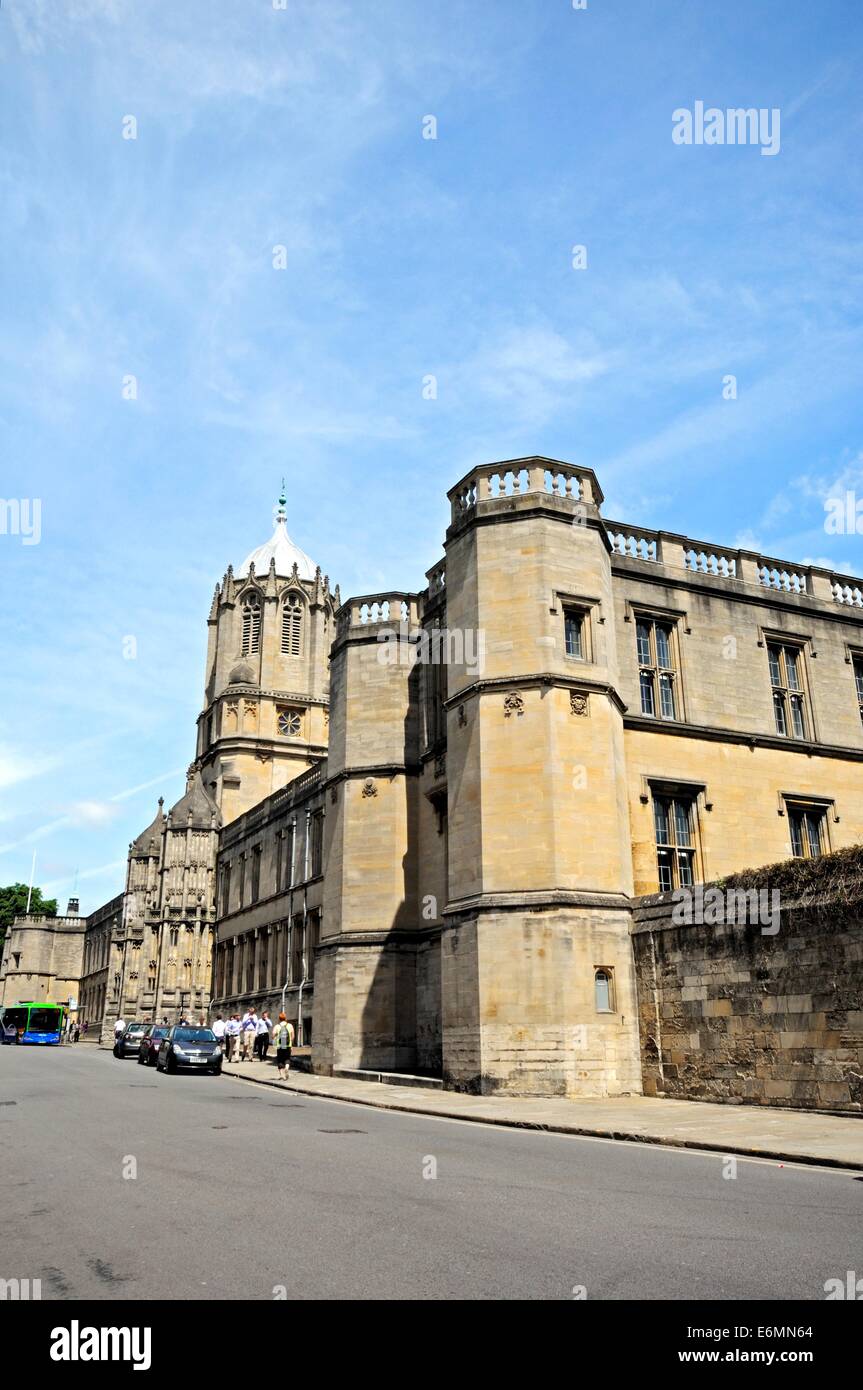 Ansicht des Christ Church College entlang St Aldates, Oxford, Oxfordshire, England, Vereinigtes Königreich, West-Europa. Stockfoto