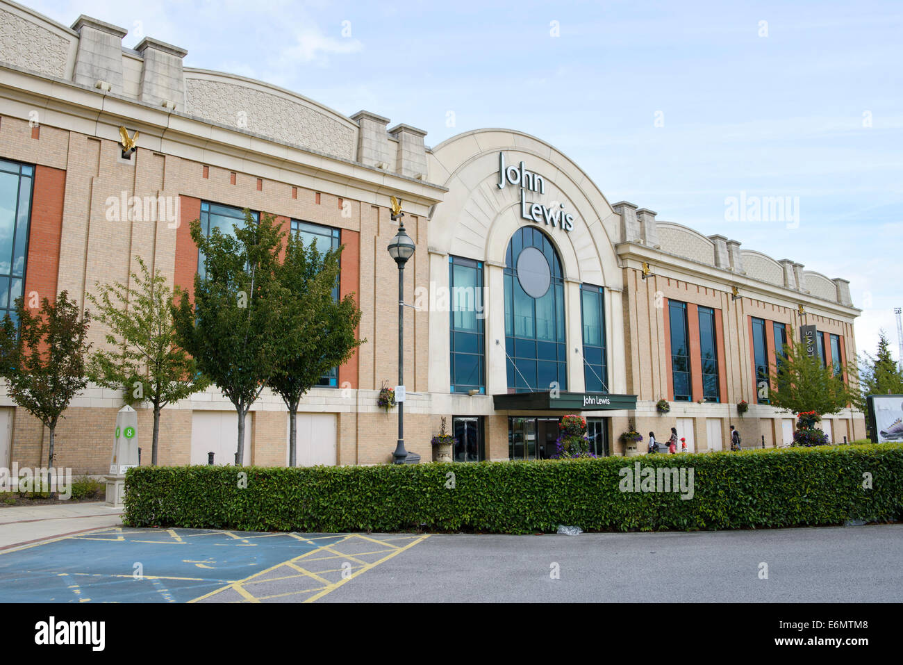 Eingang zum Kaufhaus John Lewis in Trafford Centre, Manchester, England, Großbritannien Stockfoto