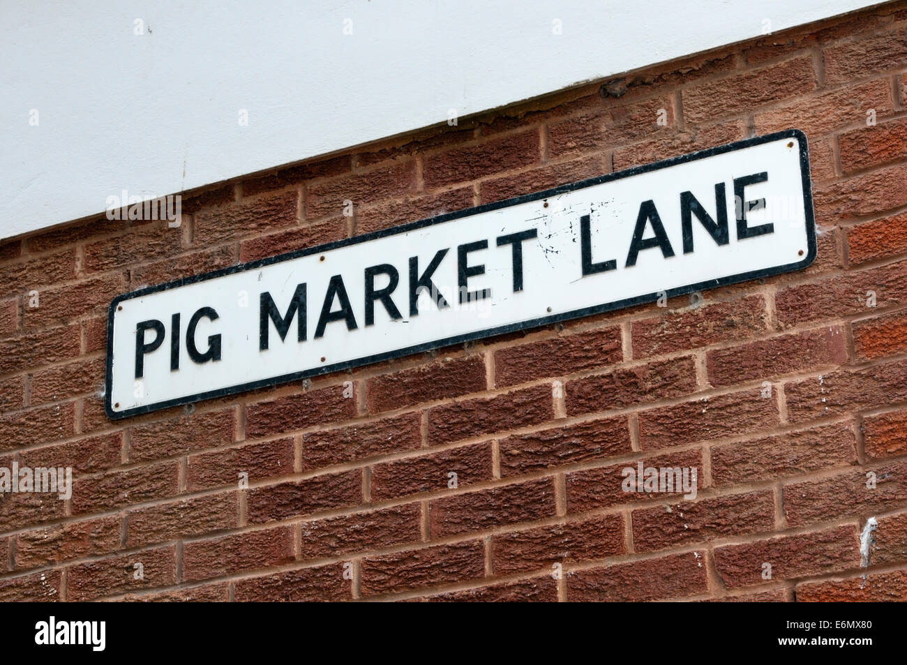 Eine Straße Namensschild für Schweinemarkt Lane in Taunton, Somerset, England. Stockfoto