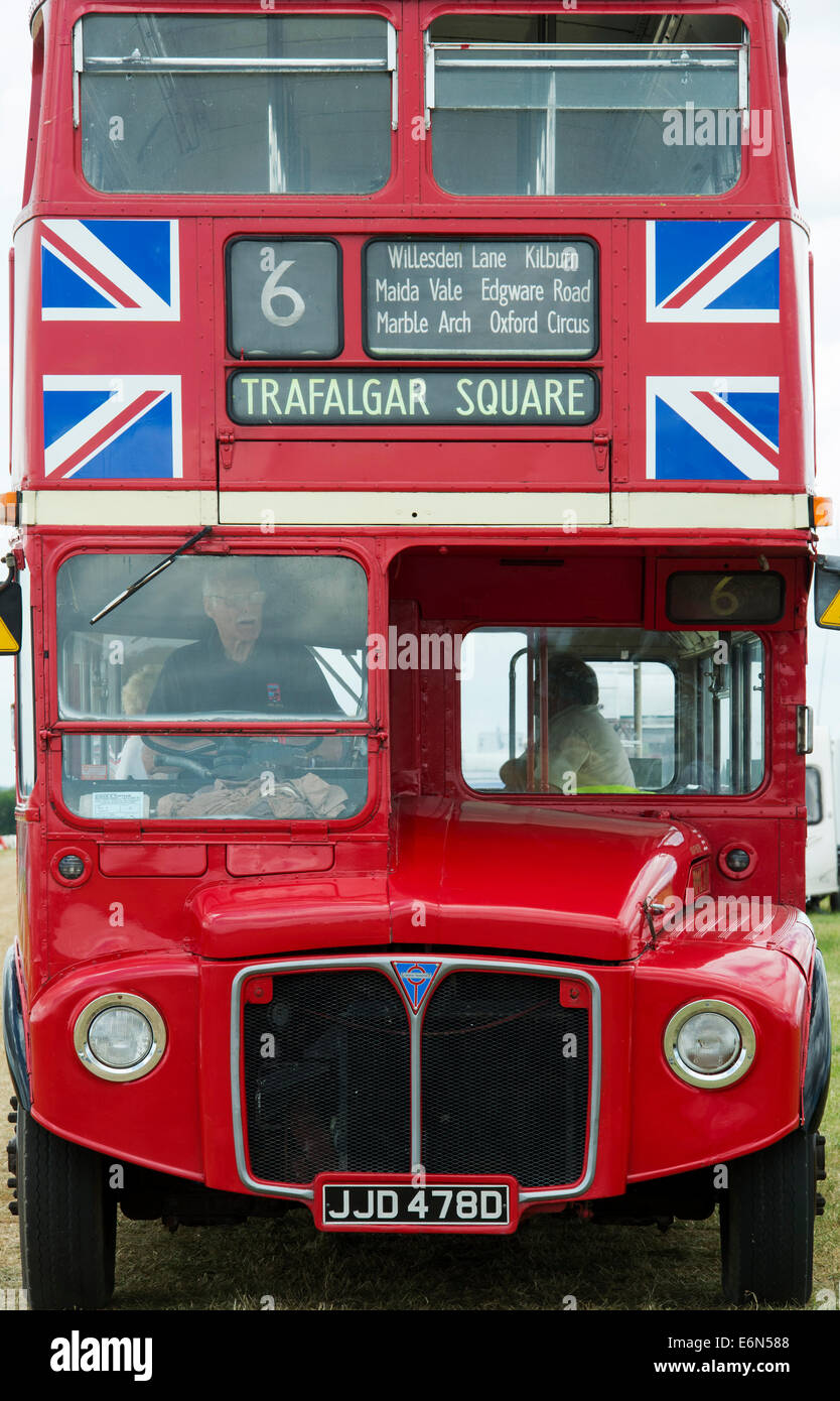 AEC Routemaster, London-rote Doppeldecker-Bus. RCL-Klasse. Transport-Show. UK Stockfoto